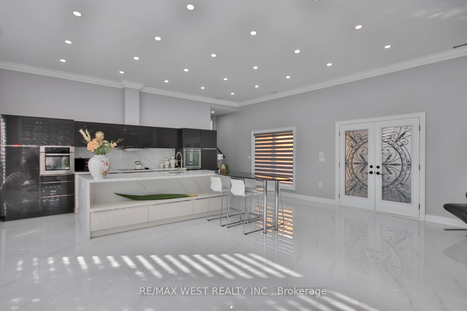 Photo 3 of 493 Townline Road N, Clarington, Courtice — HOMEH