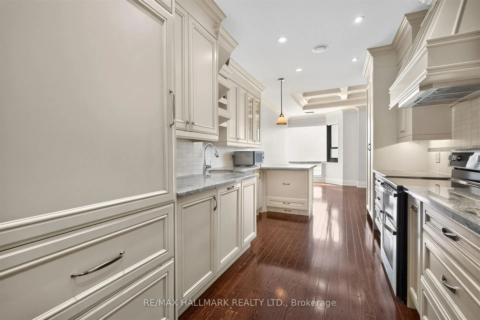 Photo 23 of Unit PH1, 1166 Bay Street, Toronto, Bay Street Corridor — HOMEH