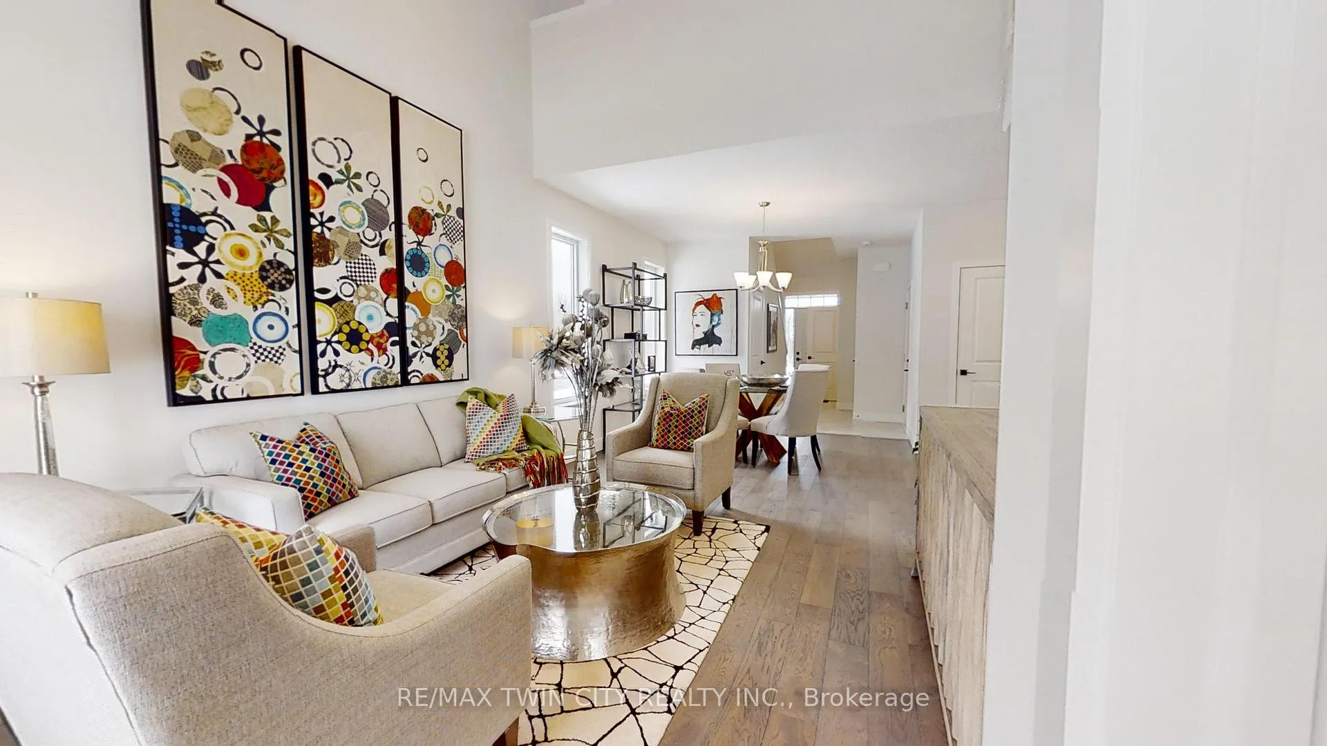 Photo 11 of 1715 Fairfield Road, London, South U — HOMEH