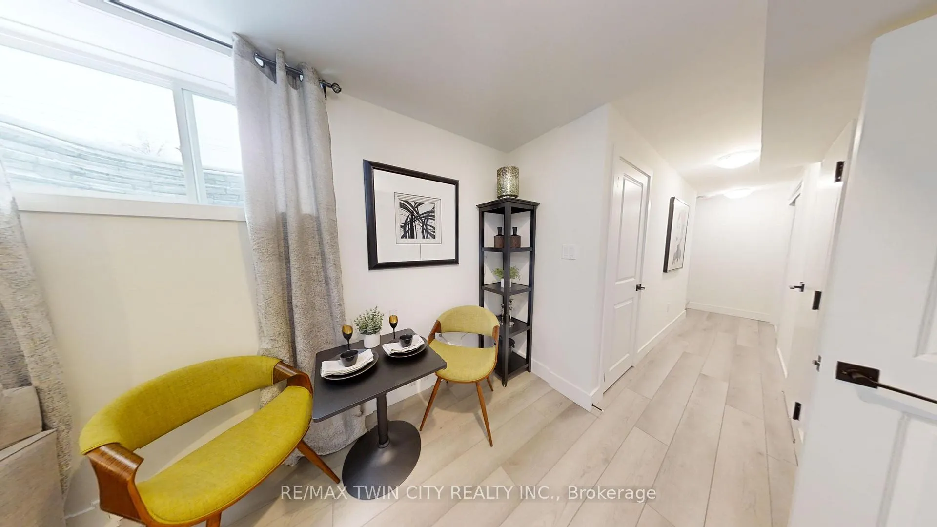 Photo 16 of 1715 Fairfield Road, London, South U — HOMEH