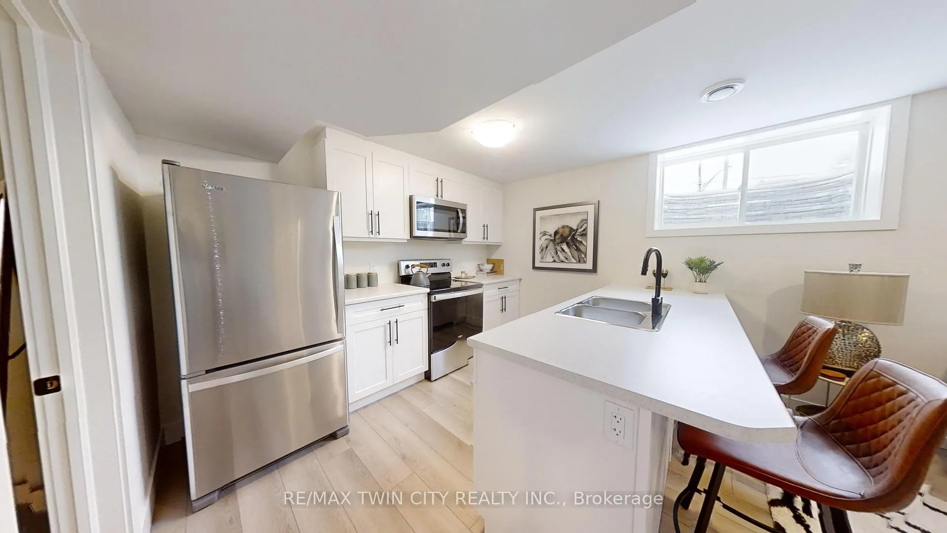Photo 17 of 1715 Fairfield Road, London, South U — HOMEH