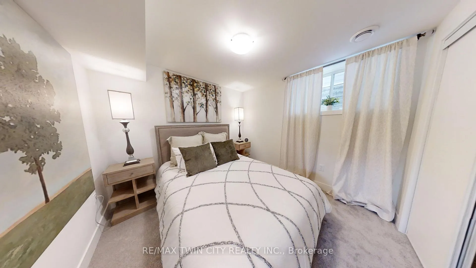 Photo 19 of 1715 Fairfield Road, London, South U — HOMEH