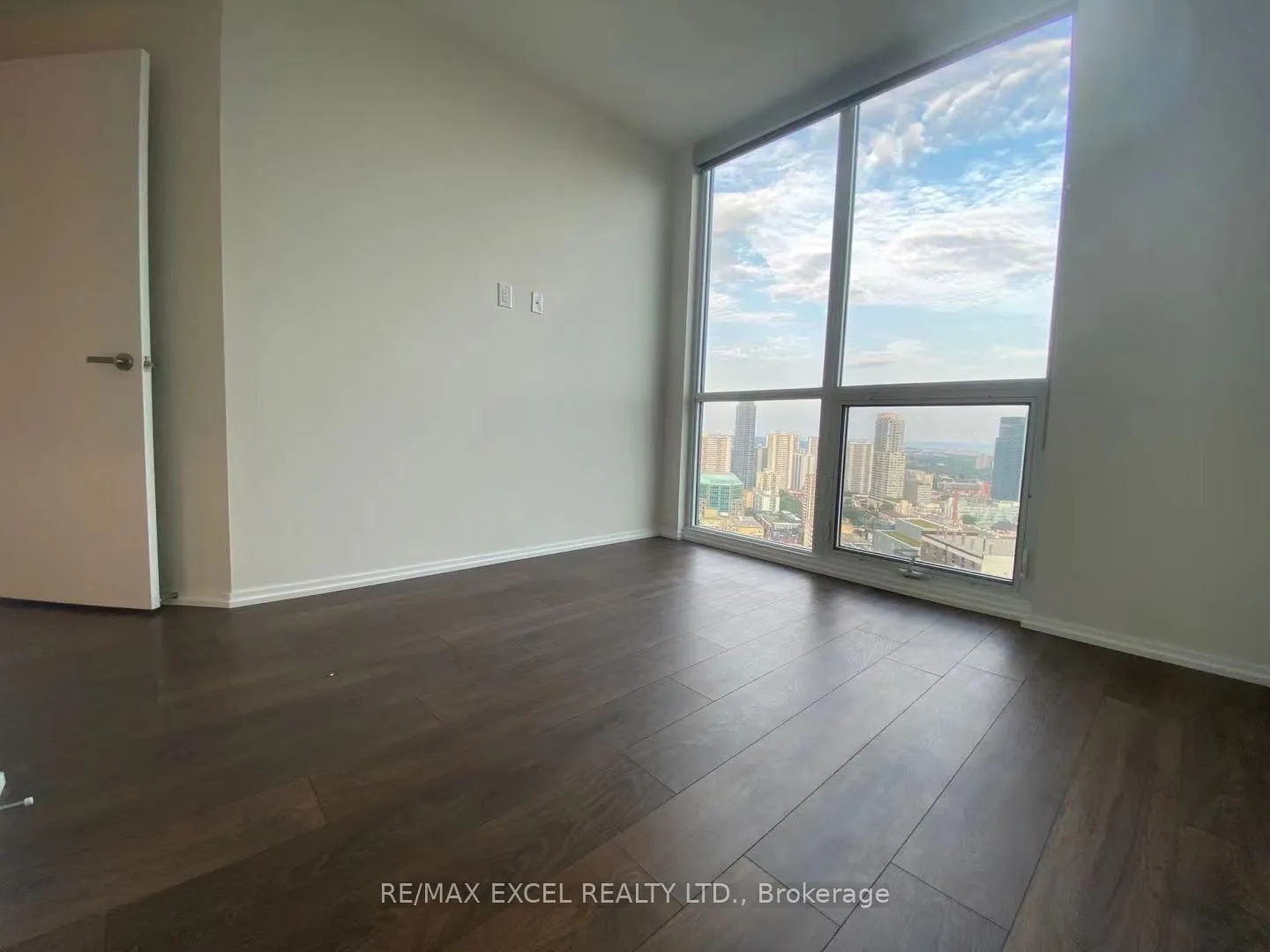 Photo 34 of Unit 3312, 45 Charles Street E, Toronto, Church-Yonge Corridor — HOMEH