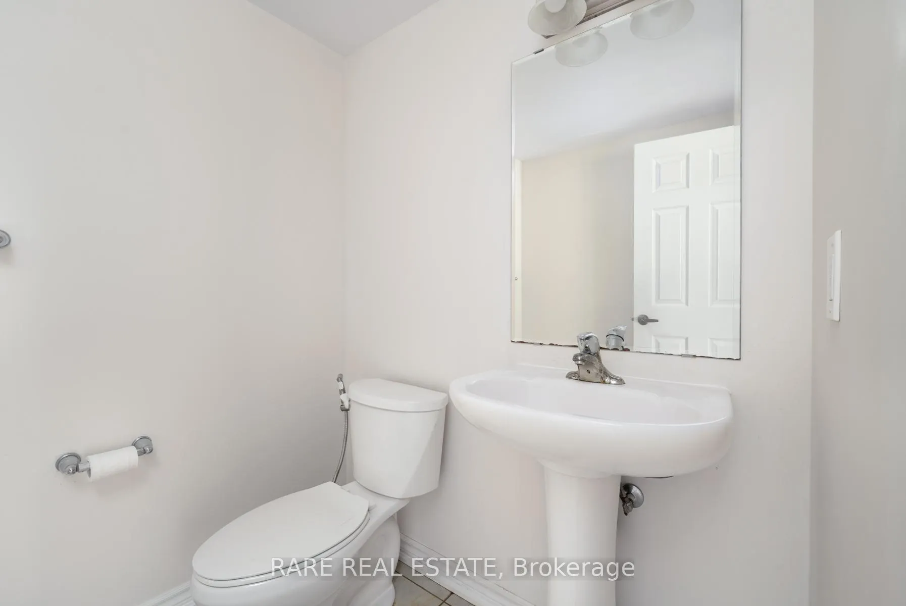 Photo 14 of 14 Bannister Crescent, Brampton, Northwest Brampton — HOMEH