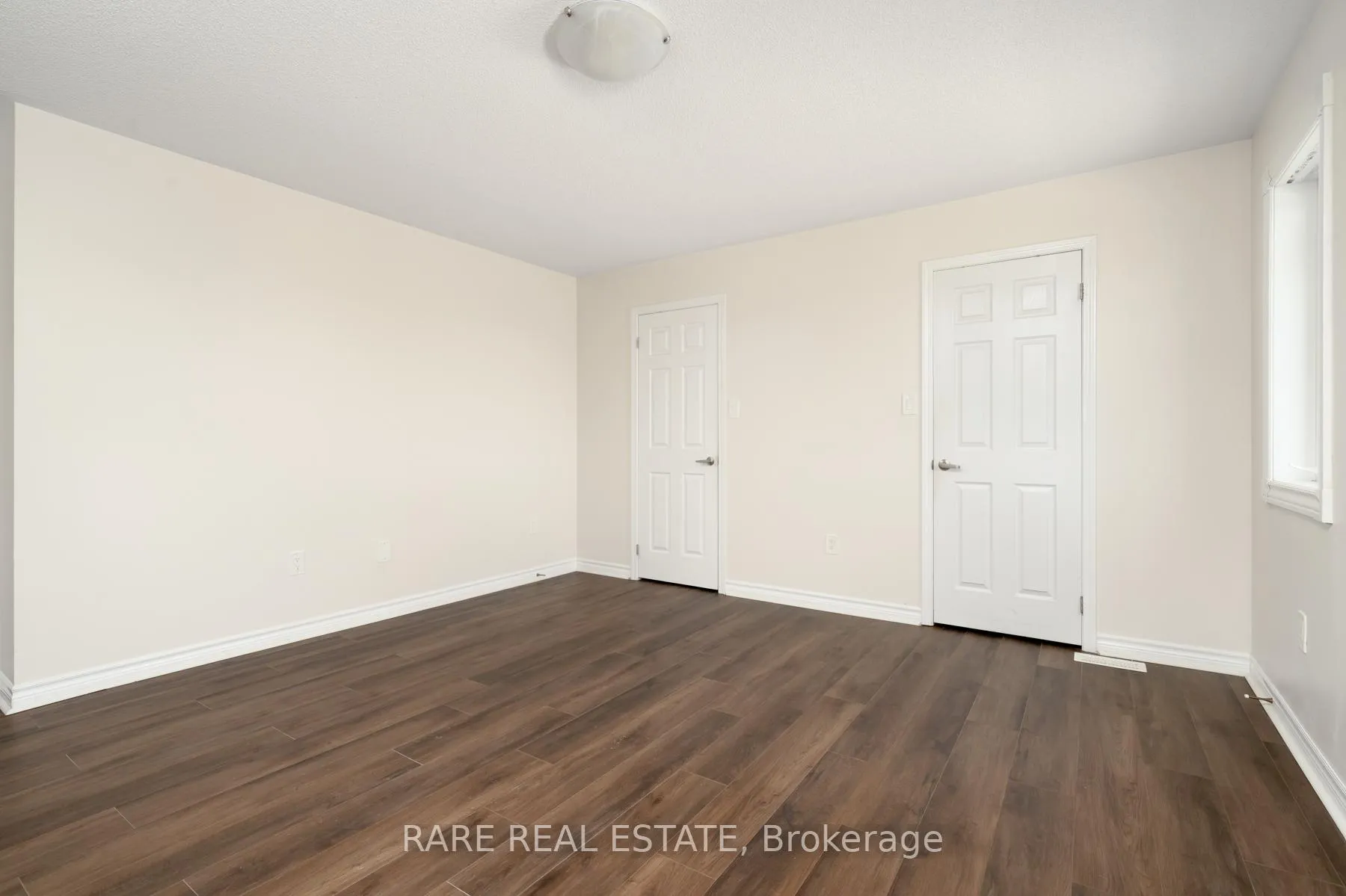 Photo 24 of 14 Bannister Crescent, Brampton, Northwest Brampton — HOMEH