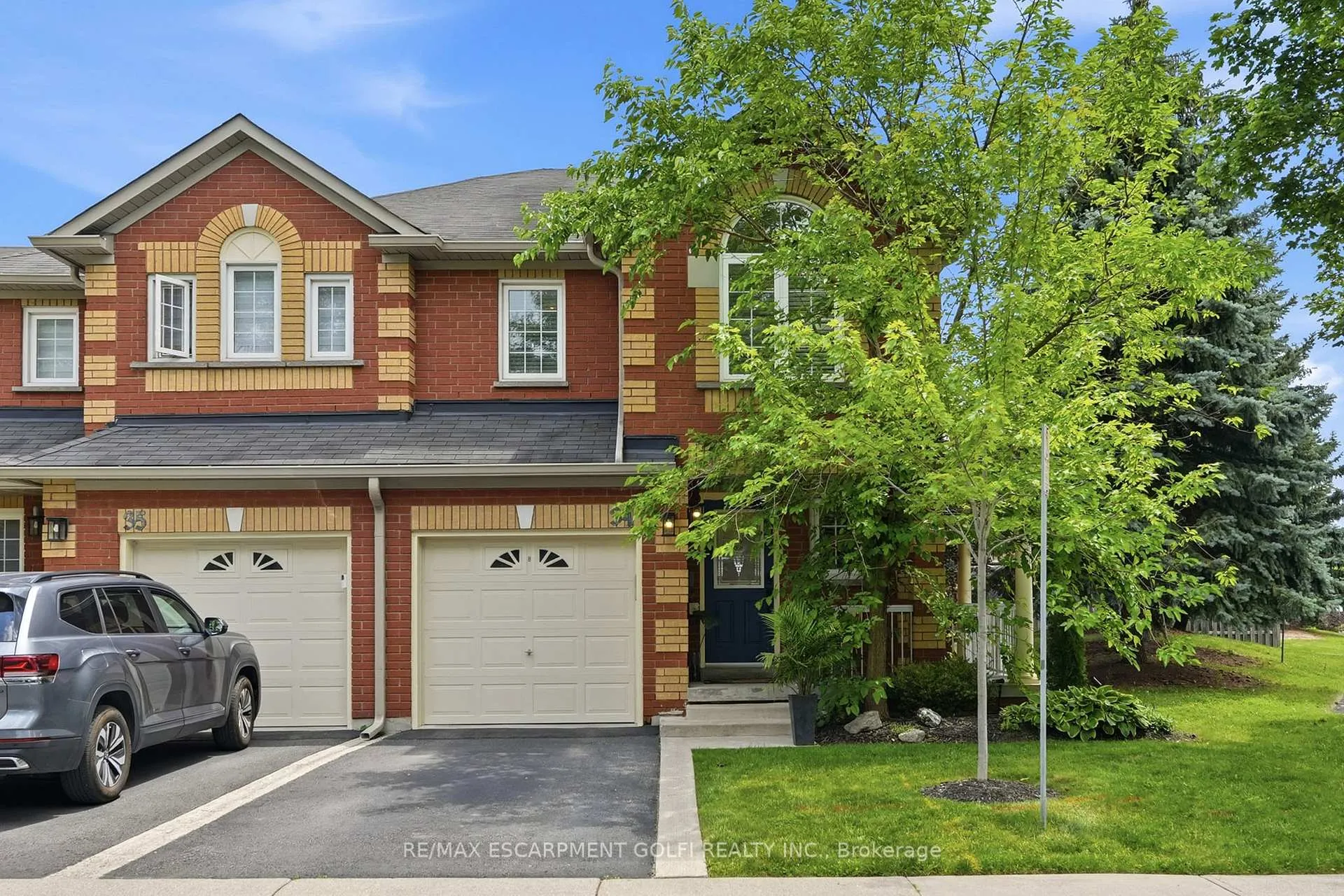 Photo 1 of Unit 34, 2022 Atkinson Drive, Burlington, Rose — HOMEH