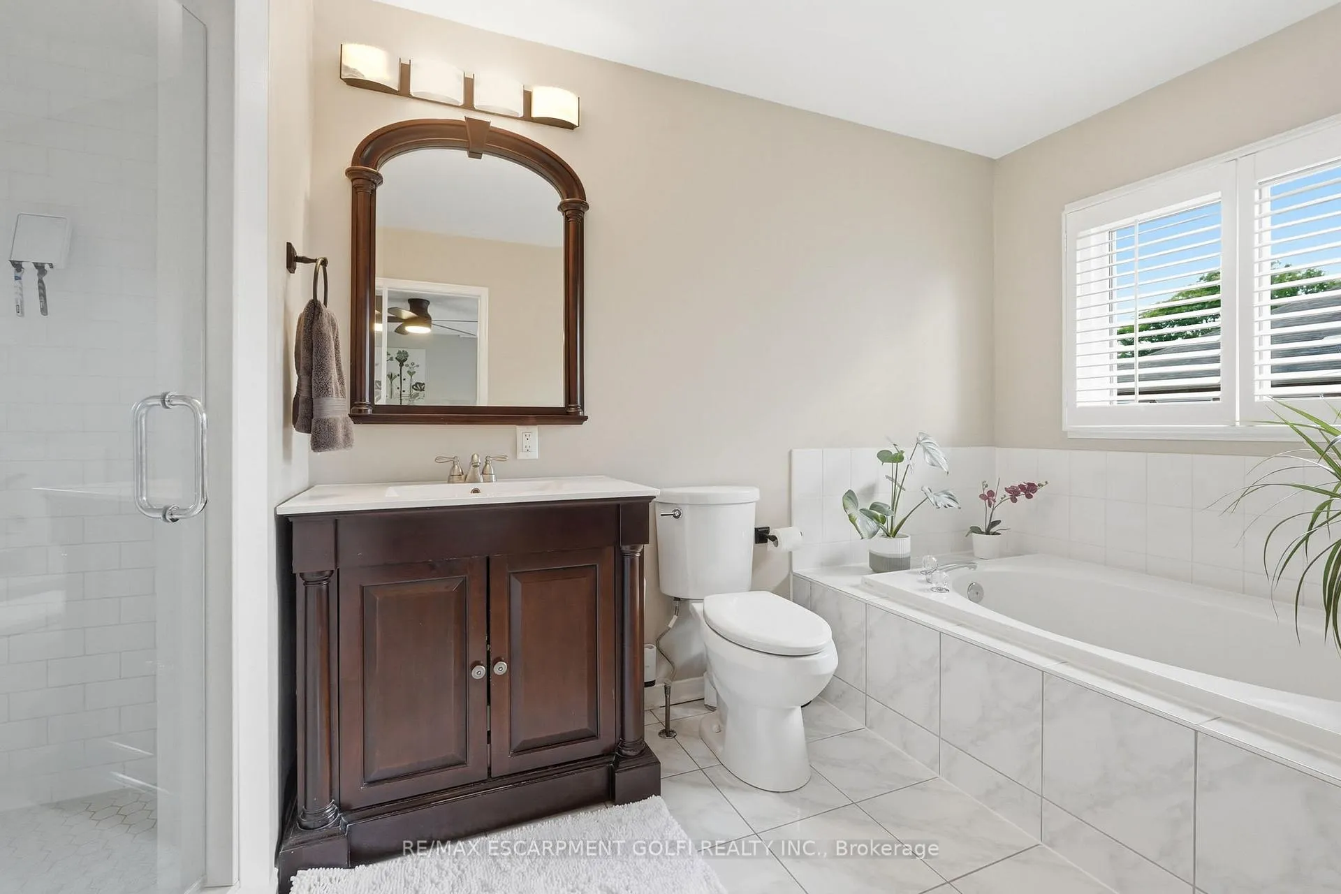 Photo 21 of Unit 34, 2022 Atkinson Drive, Burlington, Rose — HOMEH