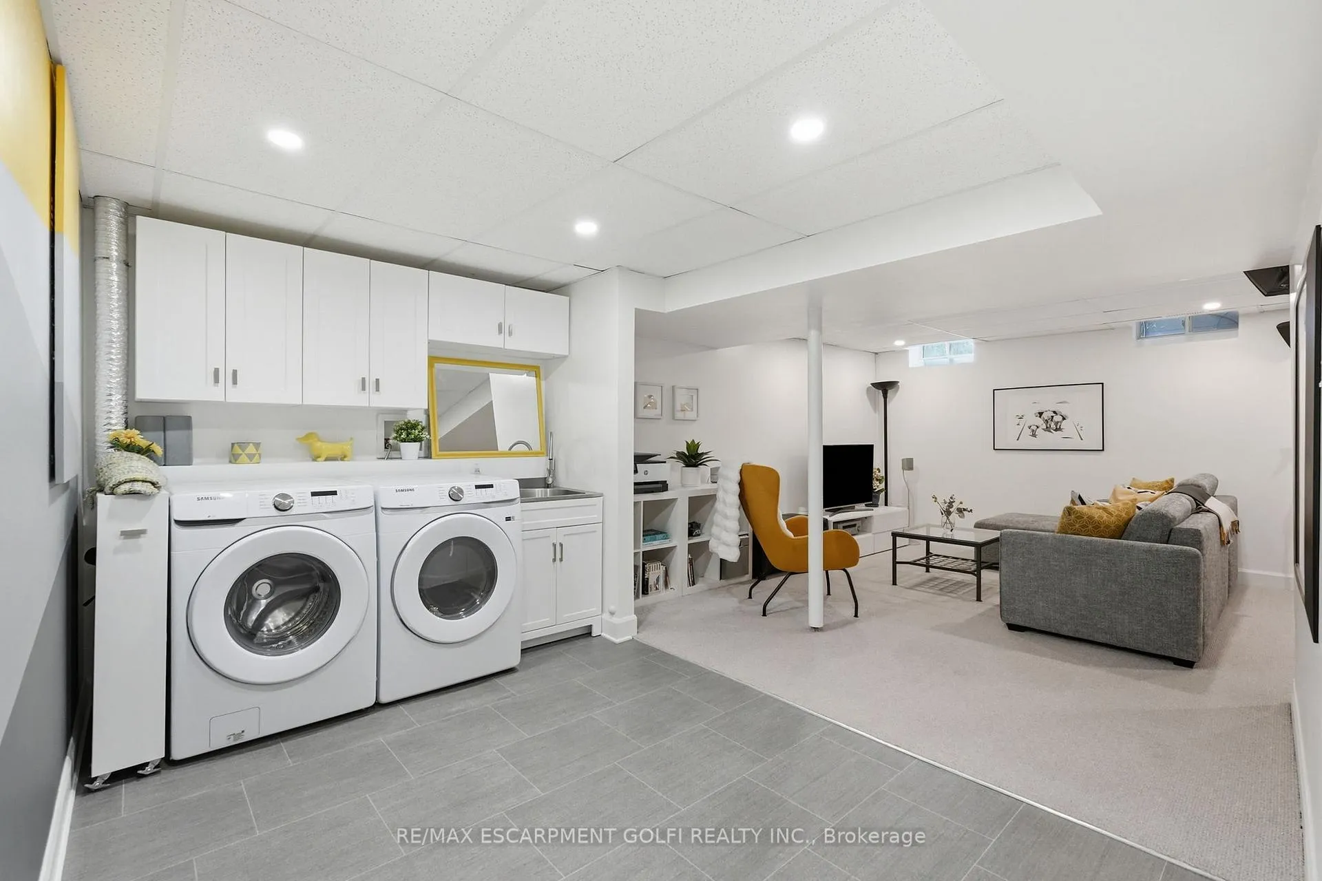 Photo 28 of Unit 34, 2022 Atkinson Drive, Burlington, Rose — HOMEH