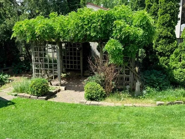 Photo 45 of 14 Squires Avenue, Toronto, O'Connor-Parkview — HOMEH
