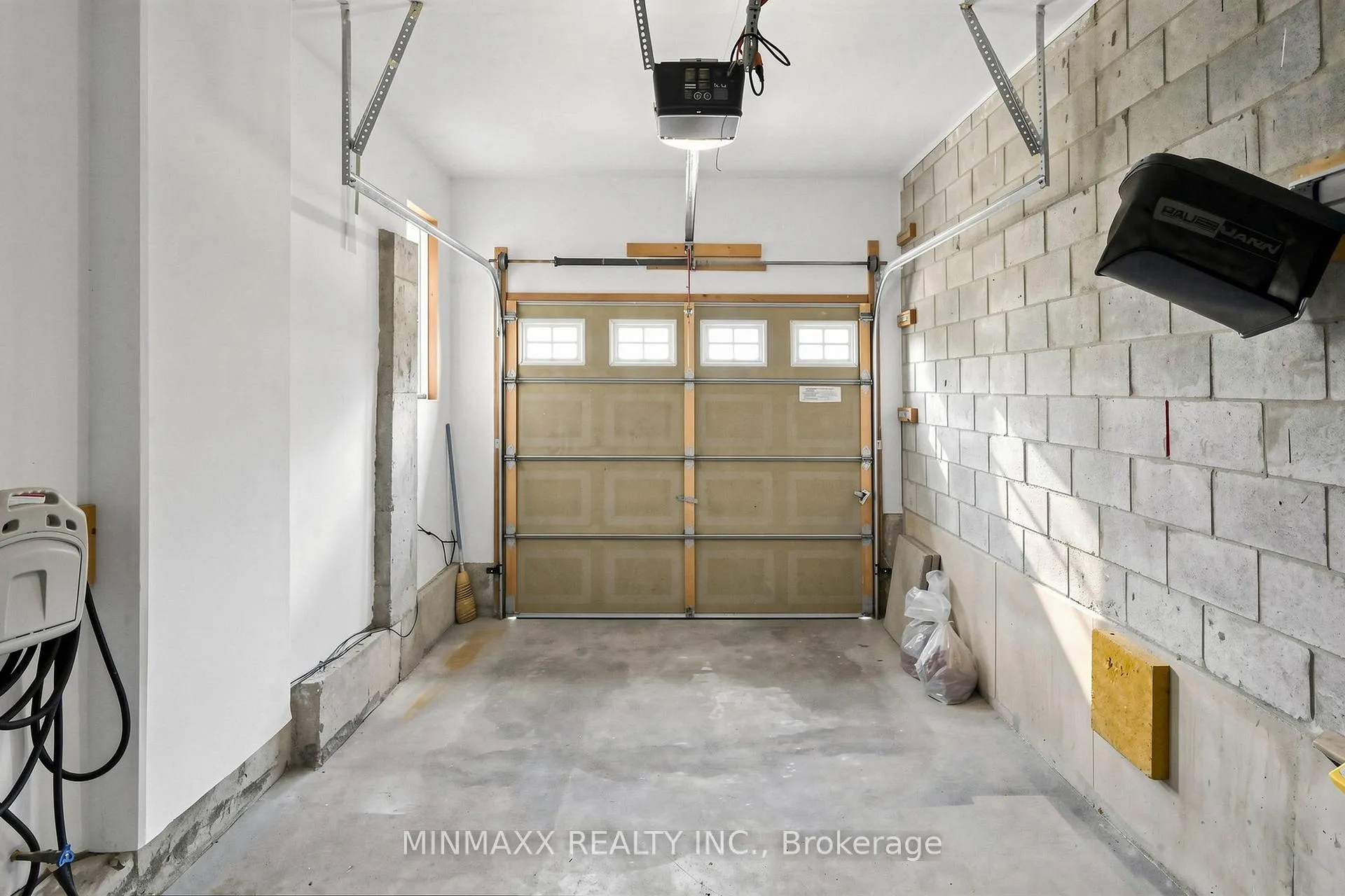 Photo 35 of 1164 Chapman Crescent, Milton, Clarke — HOMEH