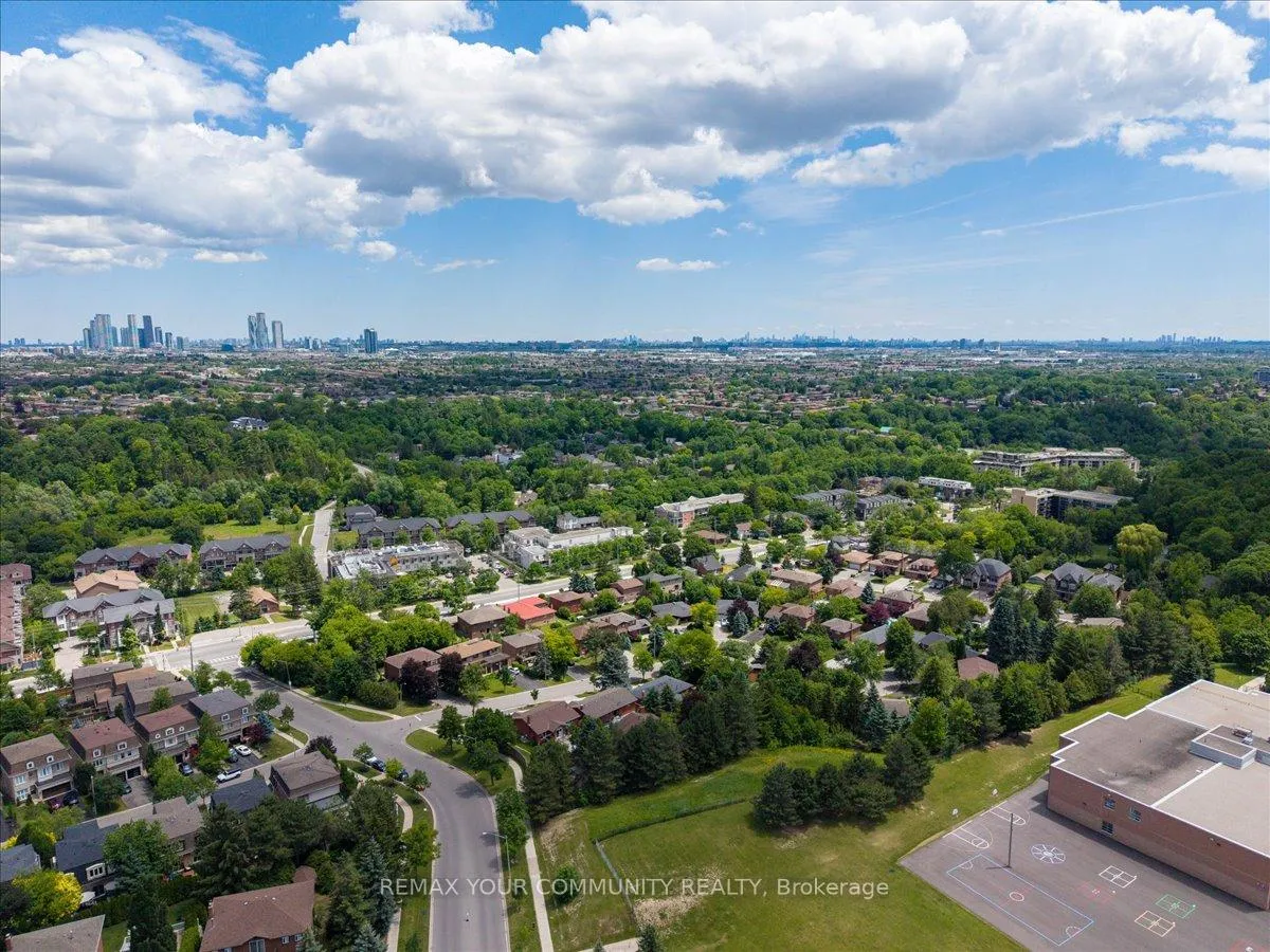 Photo 21 of 48 Gamble Street, Vaughan, Islington Woods — HOMEH