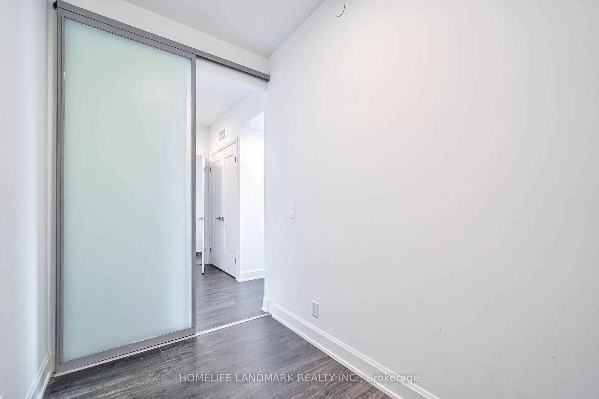 Photo 14 of Unit 2607, 12 Gandhi Lane, Markham, Commerce Valley — HOMEH