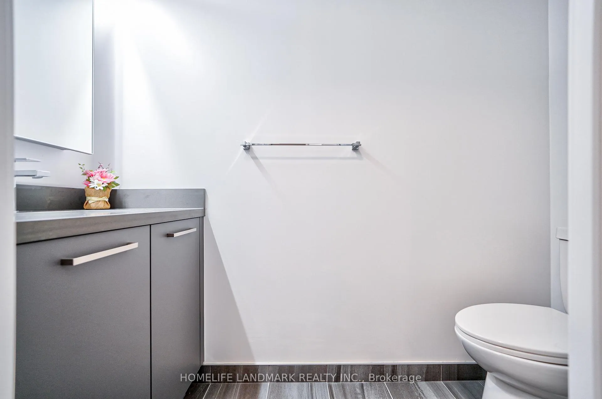 Photo 16 of Unit 2607, 12 Gandhi Lane, Markham, Commerce Valley — HOMEH