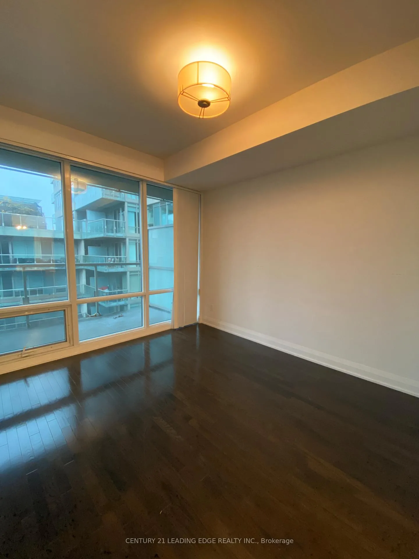 Photo 12 of Unit 815, 1 Bedford Road, Toronto, The Annex — HOMEH