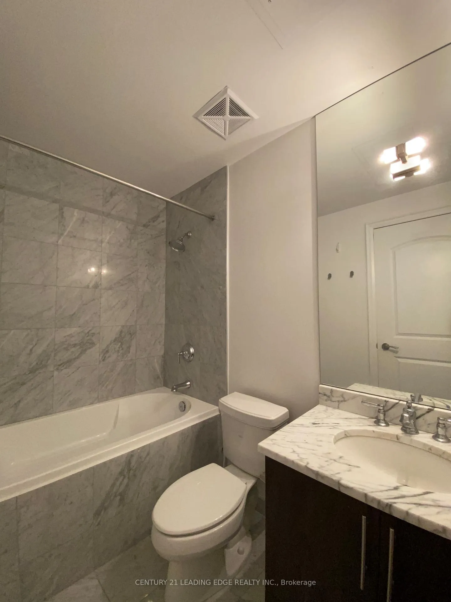Photo 13 of Unit 815, 1 Bedford Road, Toronto, The Annex — HOMEH