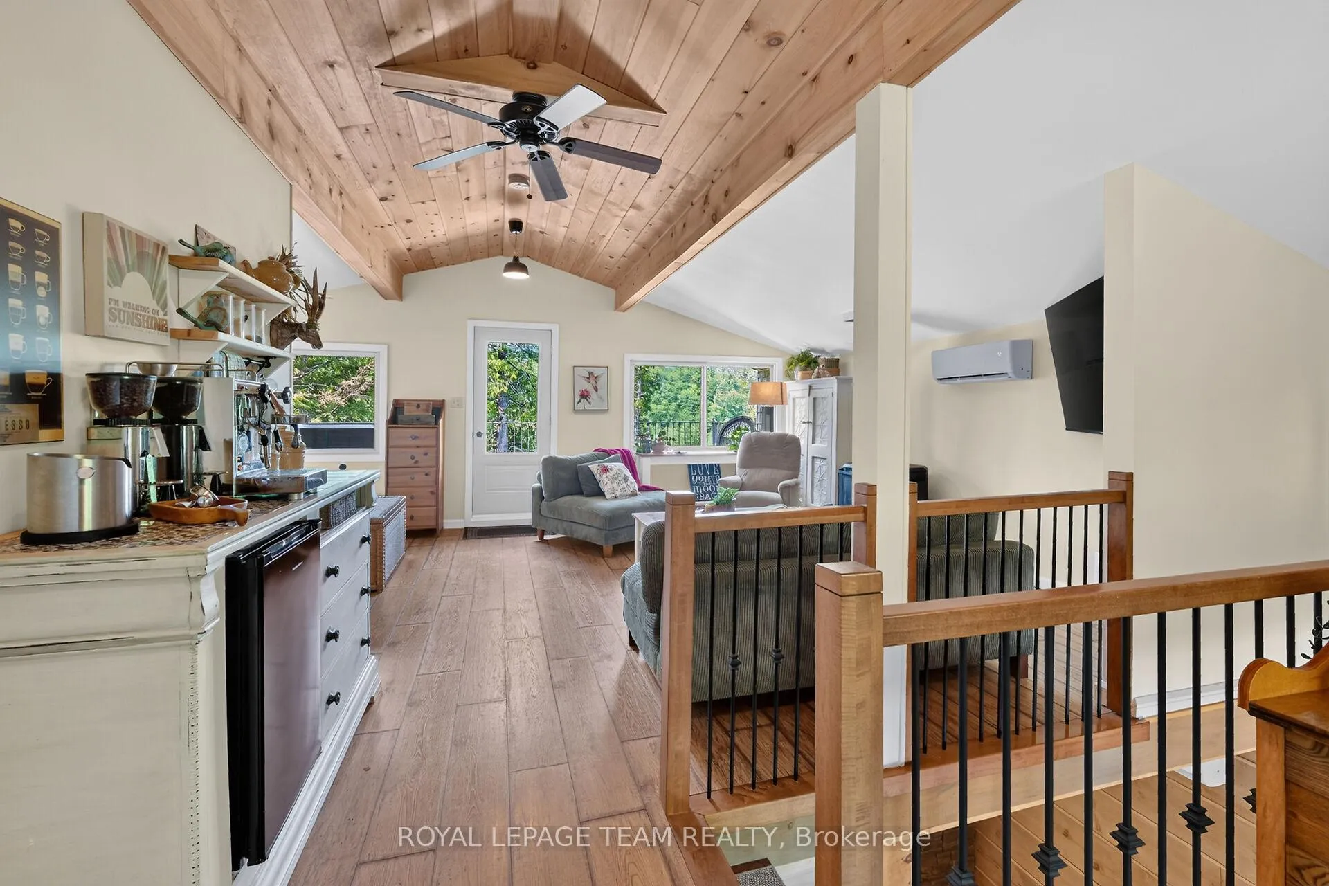 Photo 14 of 102 A & B Mcvicar Lane, McNab/Braeside, Mcnab/Braeside Twps — HOMEH