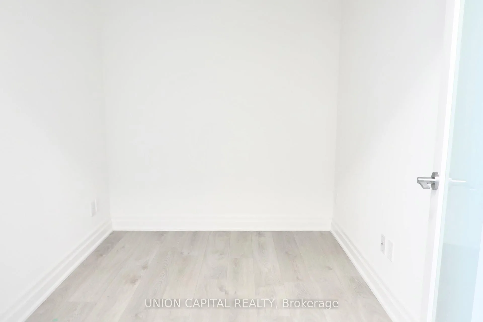 Photo 3 of Unit 418, 10 Rouge Valley Drive W, Markham, Unionville — HOMEH