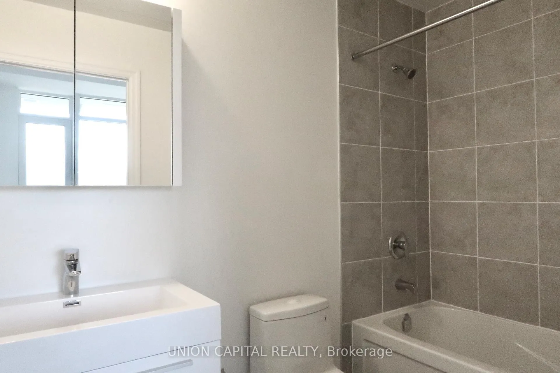 Photo 10 of Unit 418, 10 Rouge Valley Drive W, Markham, Unionville — HOMEH