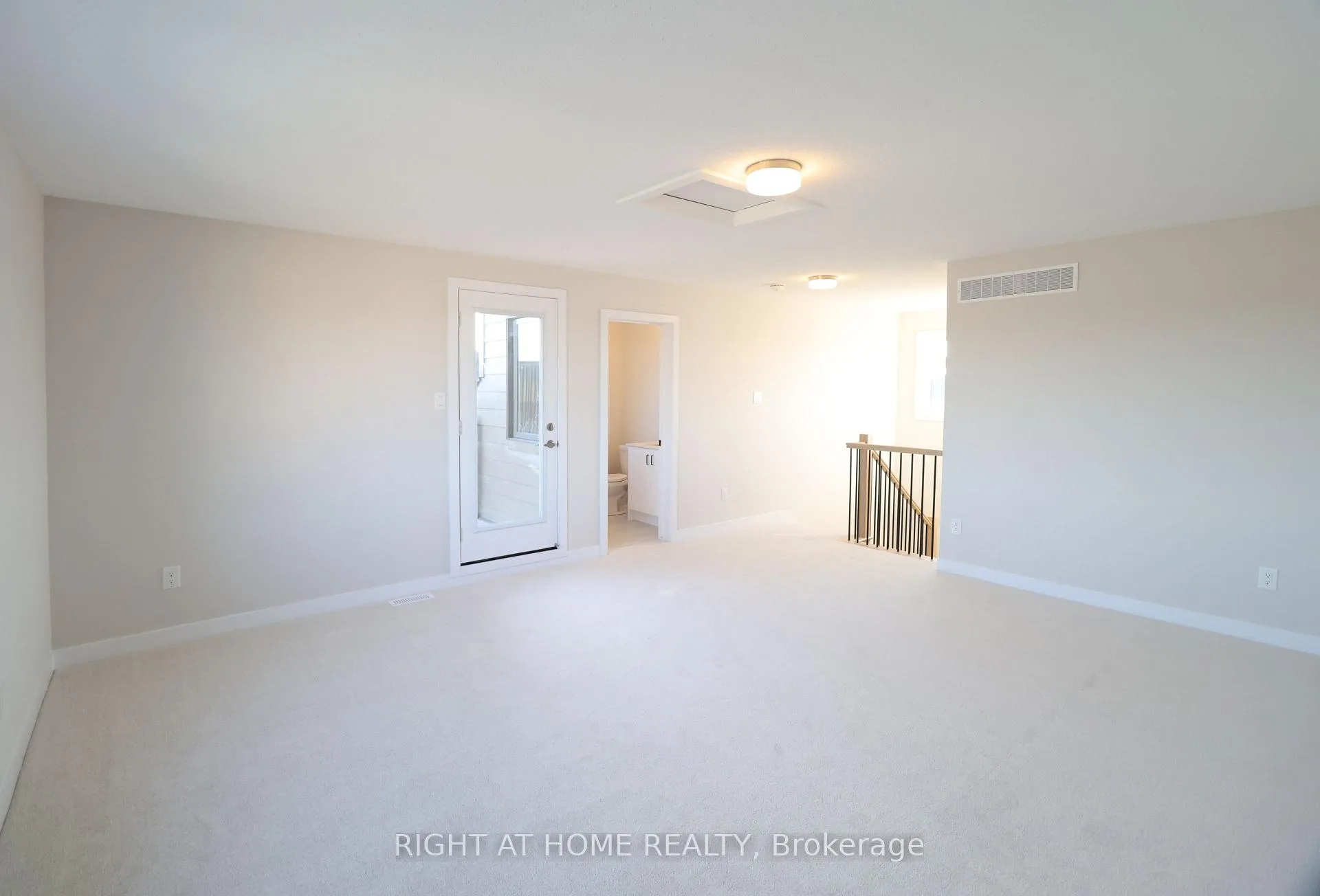 Photo 18 of 333 Peninsula Road, Ottawa, Barrhaven - Heritage Park — HOMEH