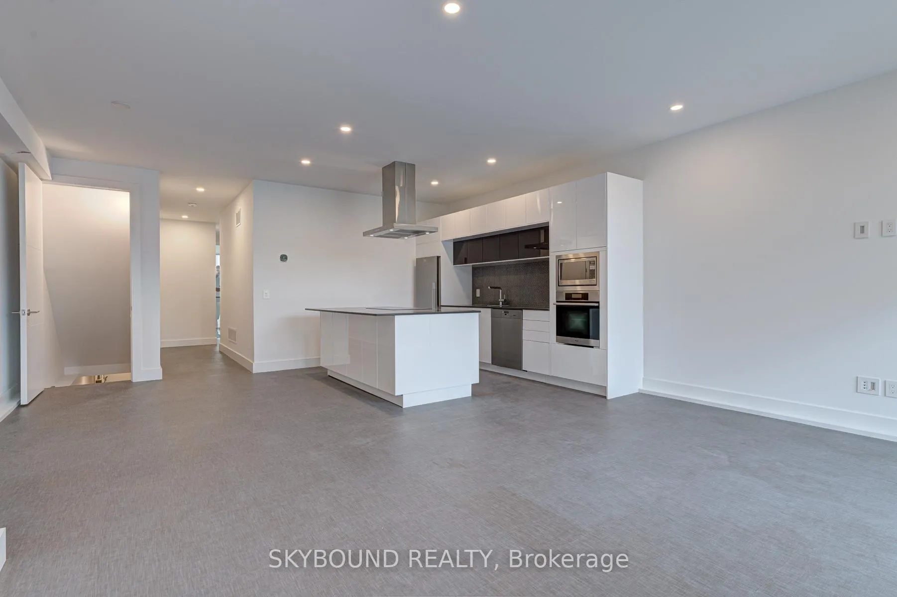 Photo 3 of Unit Main, 531 Arlington Avenue, Toronto, Humewood-Cedarvale — HOMEH