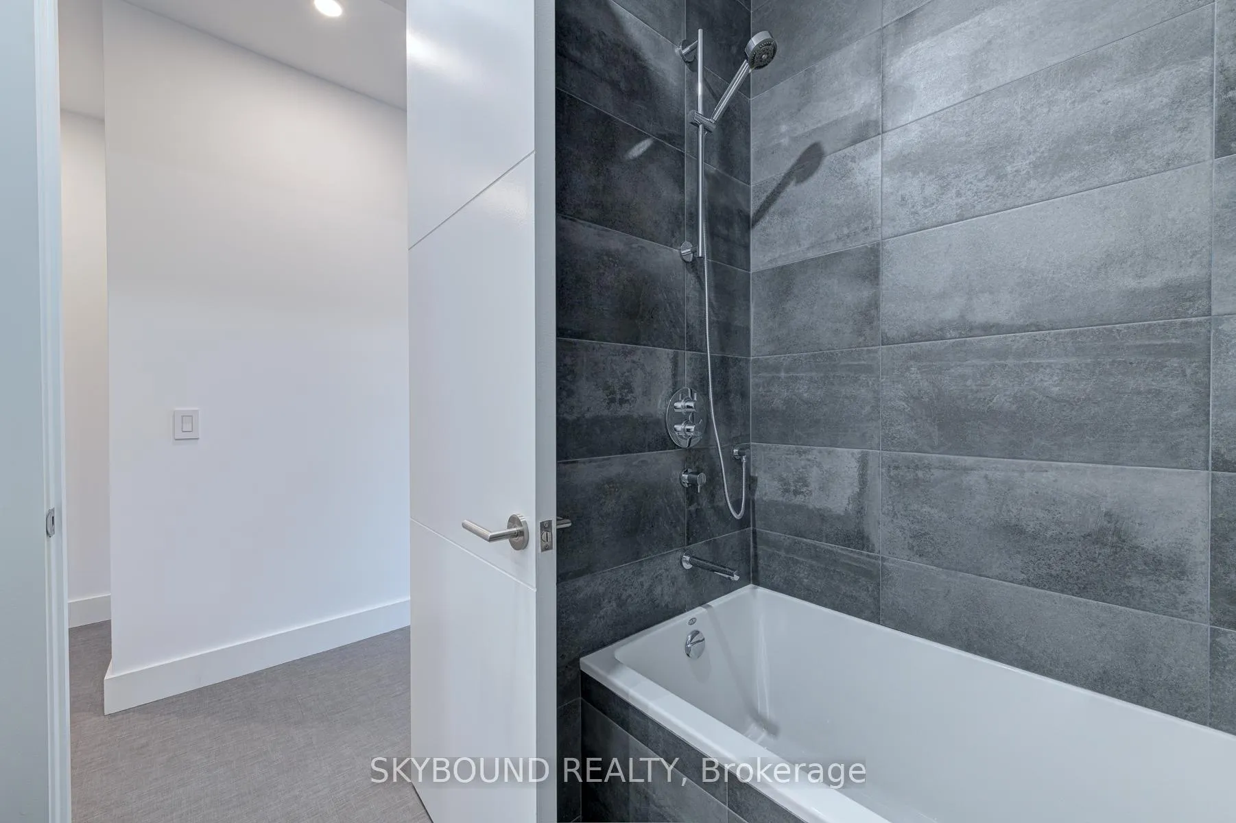 Photo 15 of Unit Main, 531 Arlington Avenue, Toronto, Humewood-Cedarvale — HOMEH