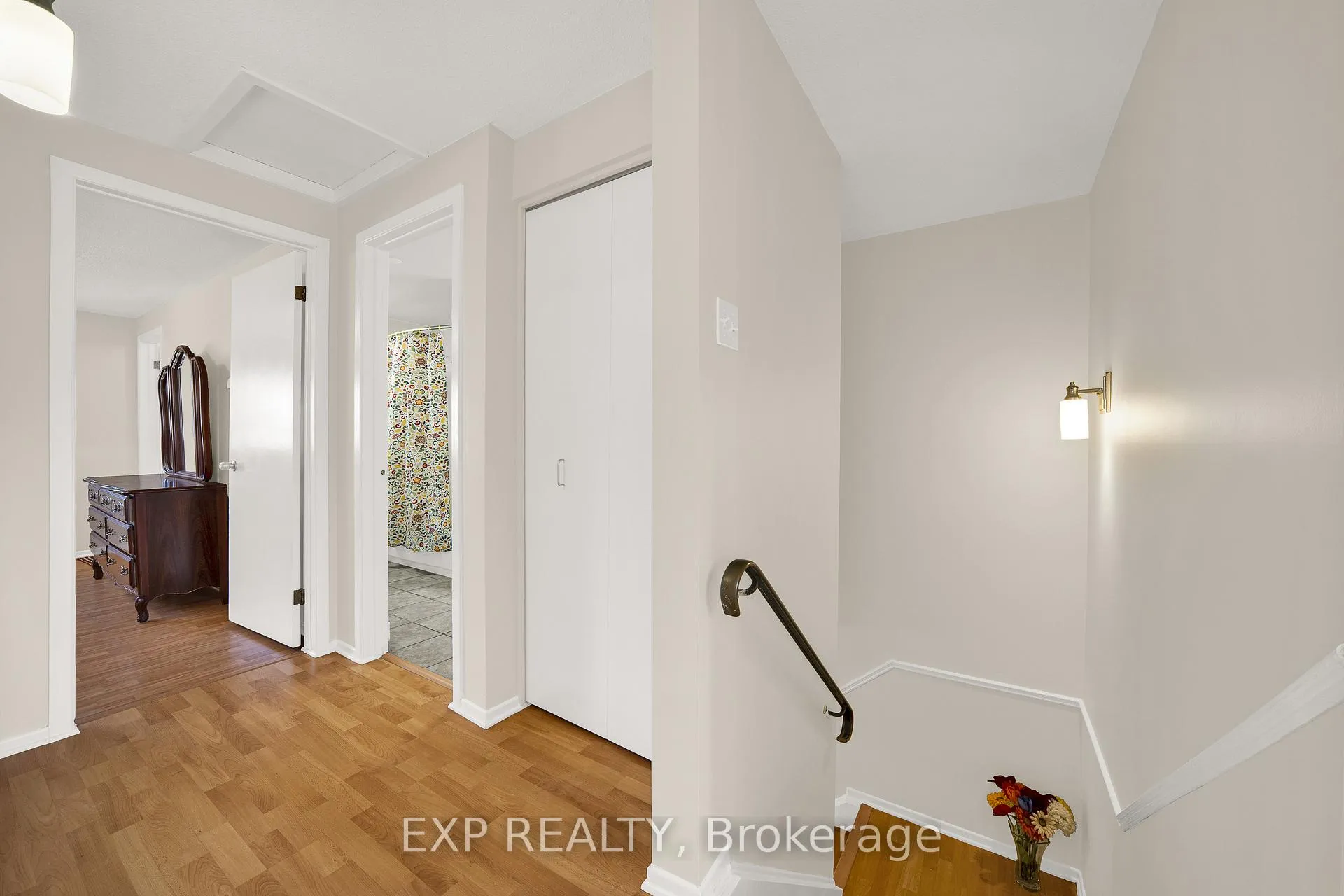 Photo 15 of Unit 6, 2 Bertona Street, Ottawa, Manordale — HOMEH