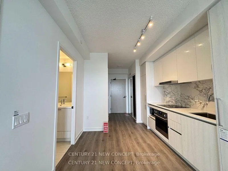 Photo 5 of Unit 4105, 225 Commerce Street, Vaughan, Vaughan Corporate Centre — HOMEH