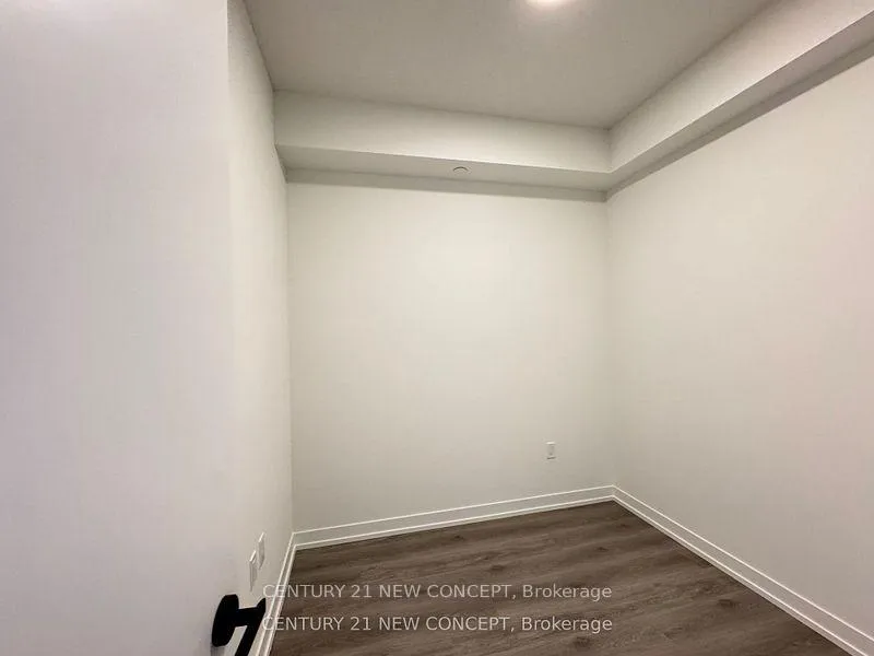 Photo 6 of Unit 4105, 225 Commerce Street, Vaughan, Vaughan Corporate Centre — HOMEH