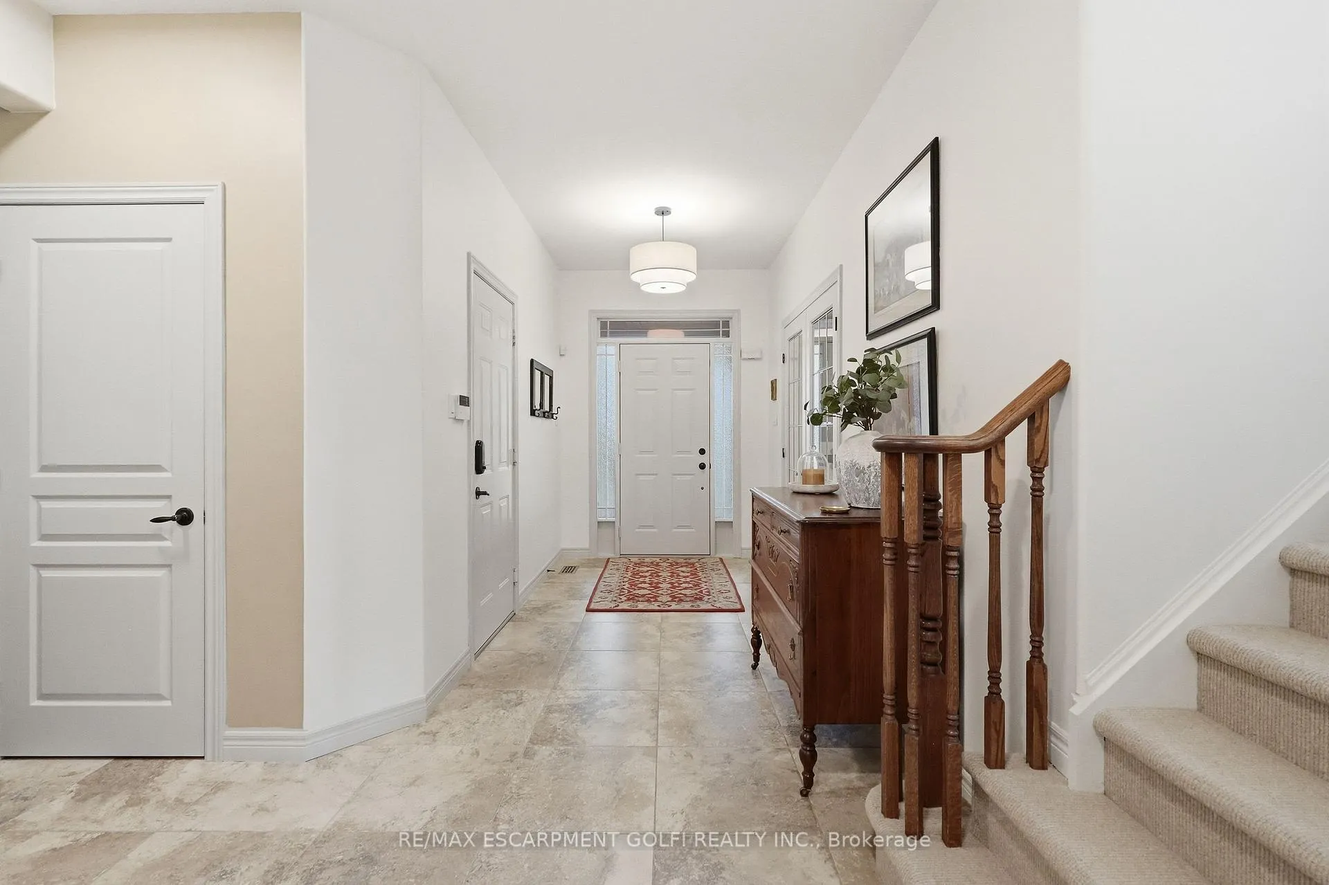 Photo 5 of 129 Magnificent Way, Hamilton, Binbrook — HOMEH
