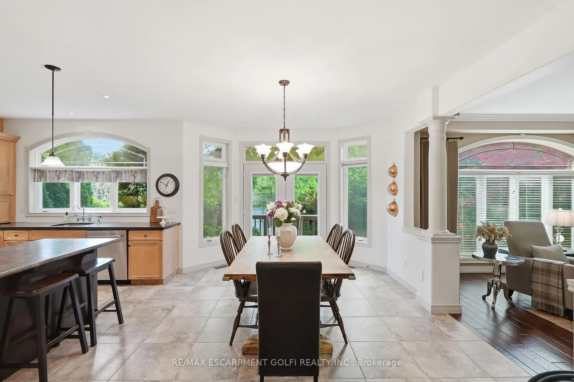 Photo 8 of 129 Magnificent Way, Hamilton, Binbrook — HOMEH