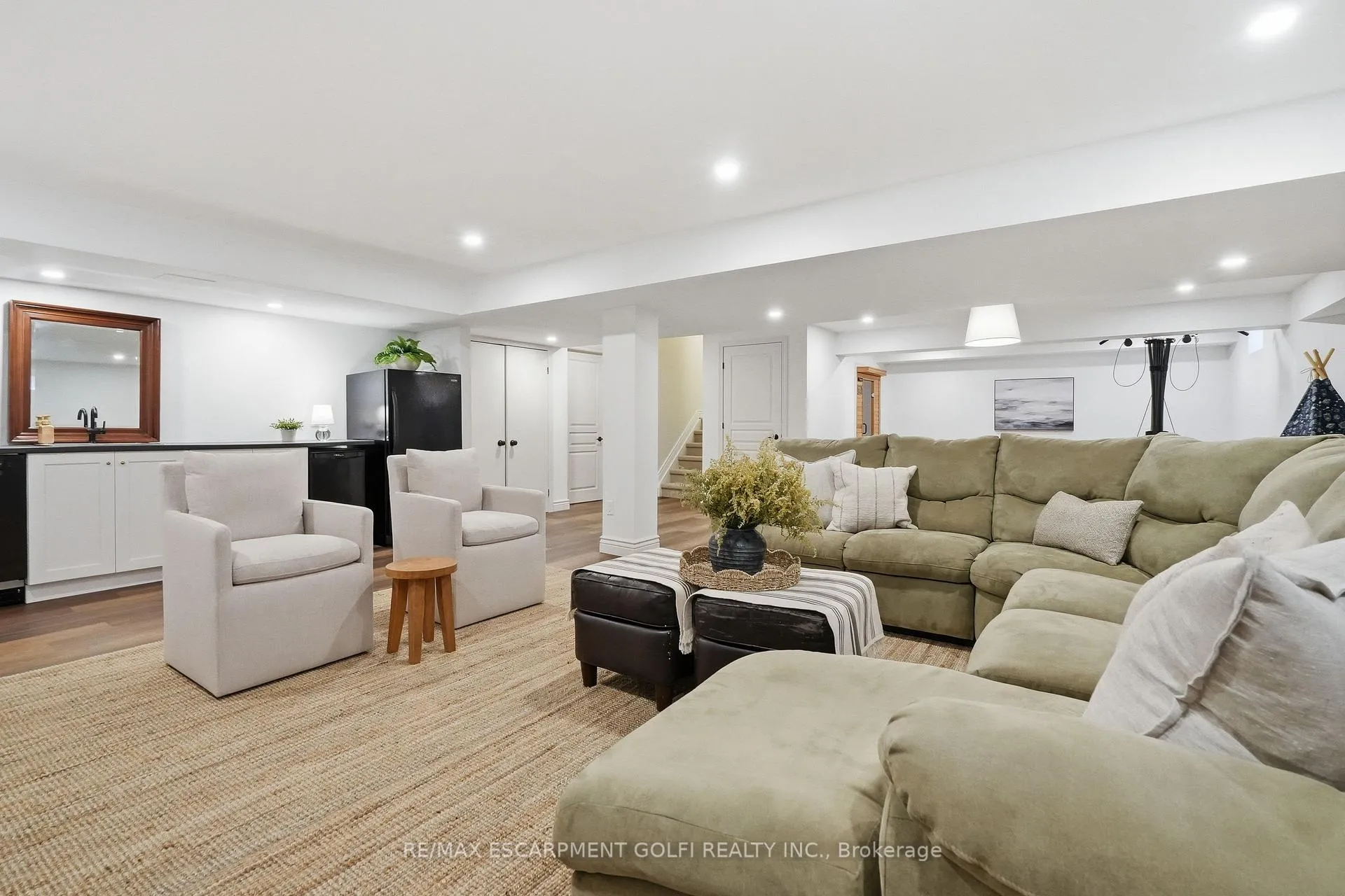 Photo 31 of 129 Magnificent Way, Hamilton, Binbrook — HOMEH