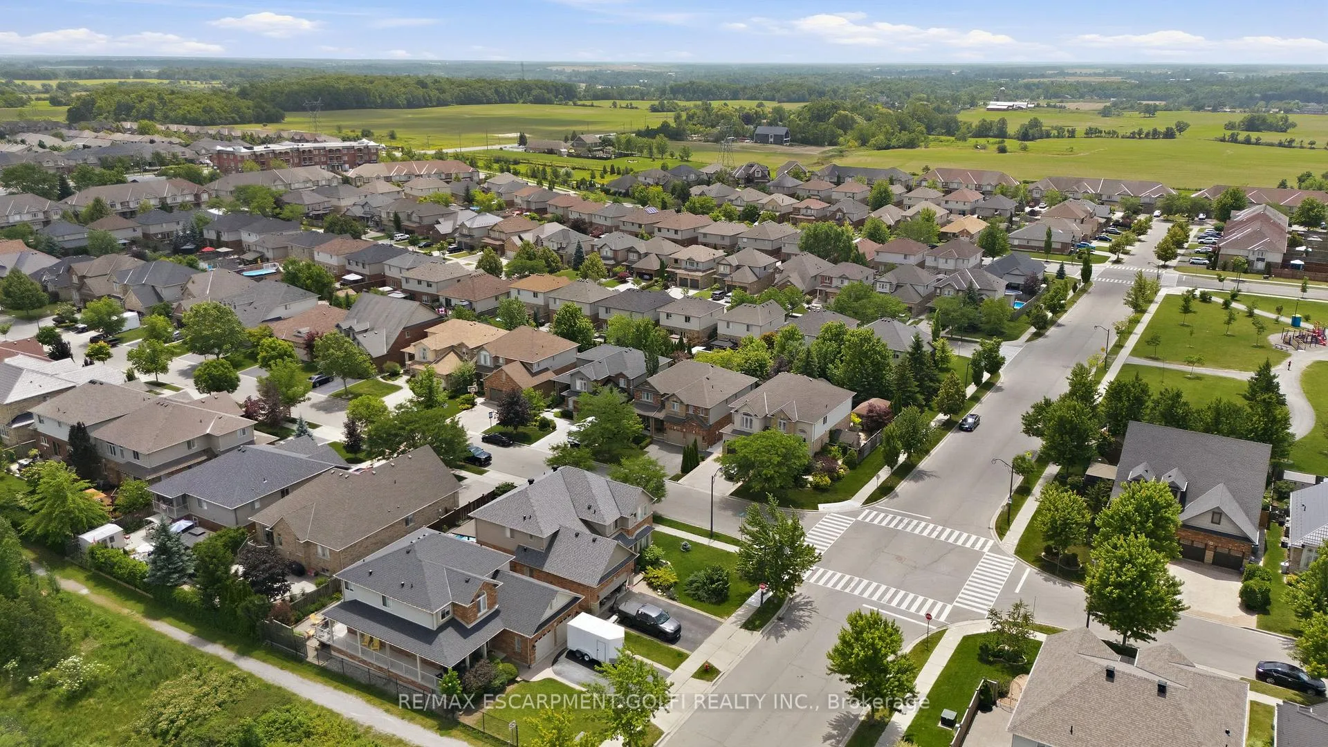 Photo 44 of 129 Magnificent Way, Hamilton, Binbrook — HOMEH