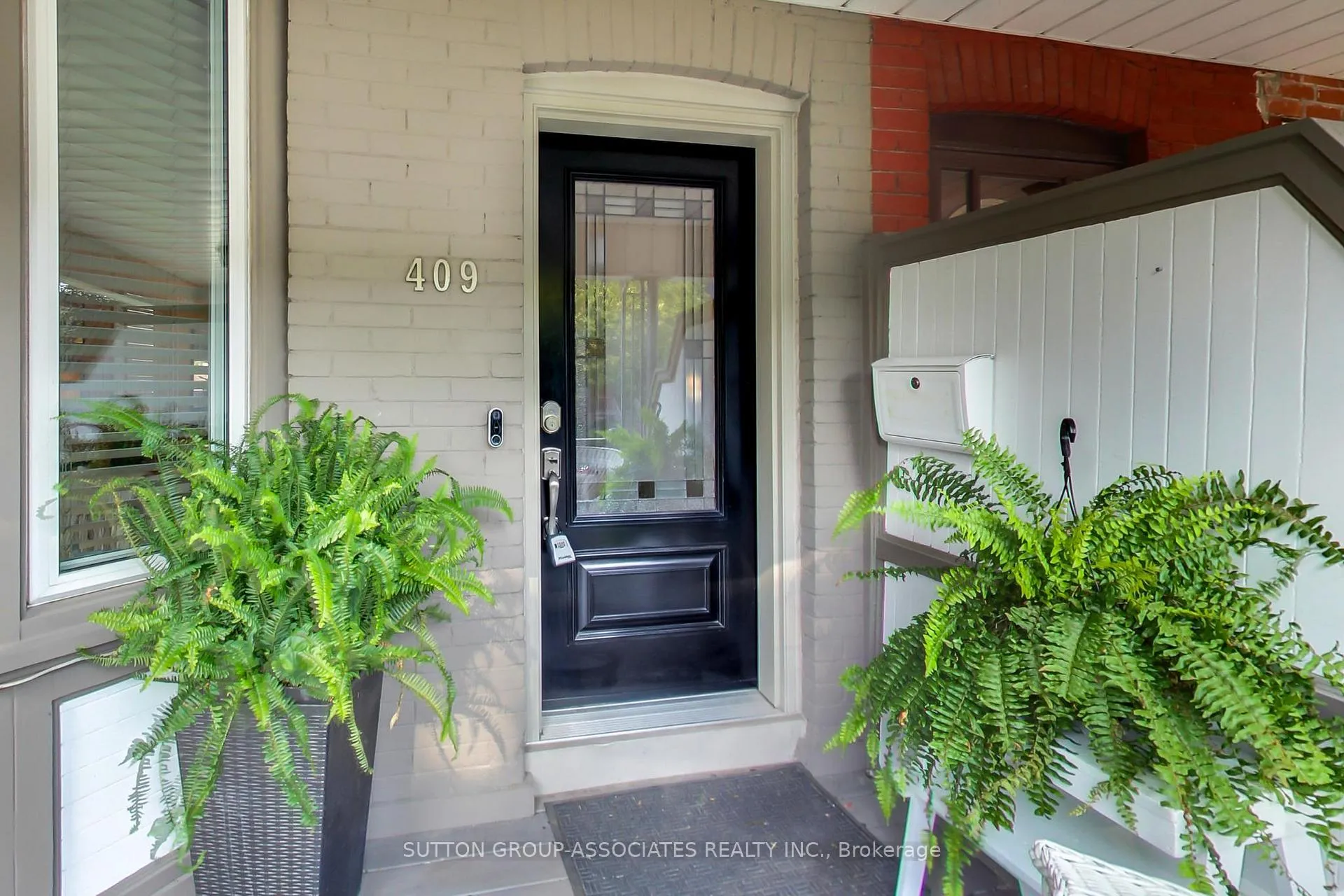 Photo 3 of 409 Clinton Street, Toronto, The Annex — HOMEH