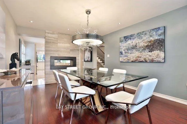 Photo 4 of 215 River Oaks Boulevard E, Oakville, River Oaks — HOMEH