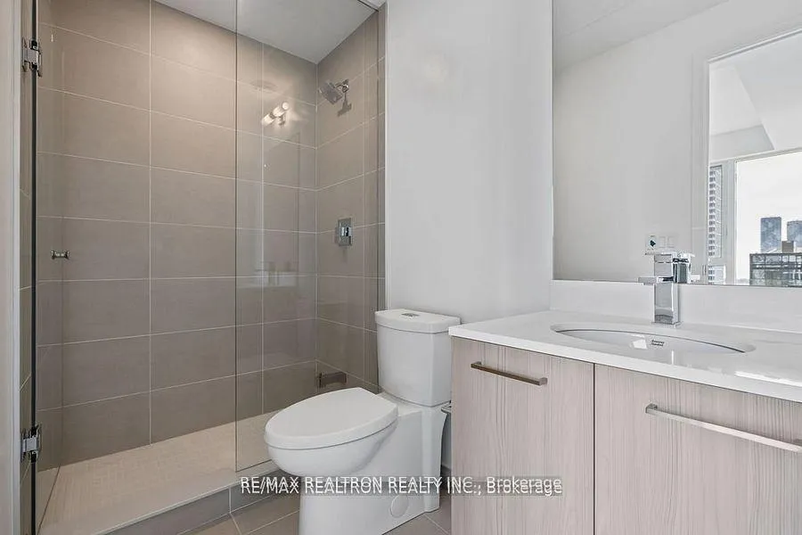 Photo 10 of Unit 3203, 65 Mutual Street, Toronto, Church-Yonge Corridor — HOMEH