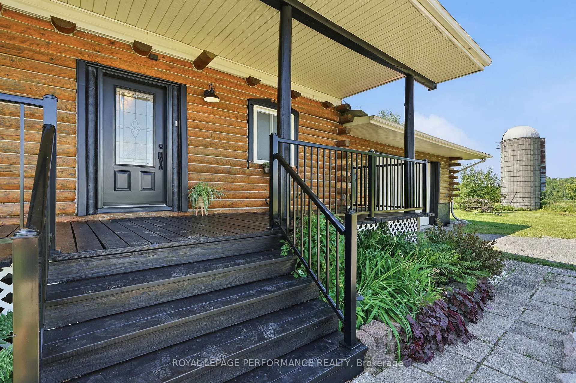 Photo 4 of 3012 Birchgrove Road, Ottawa, Cumberland West — HOMEH