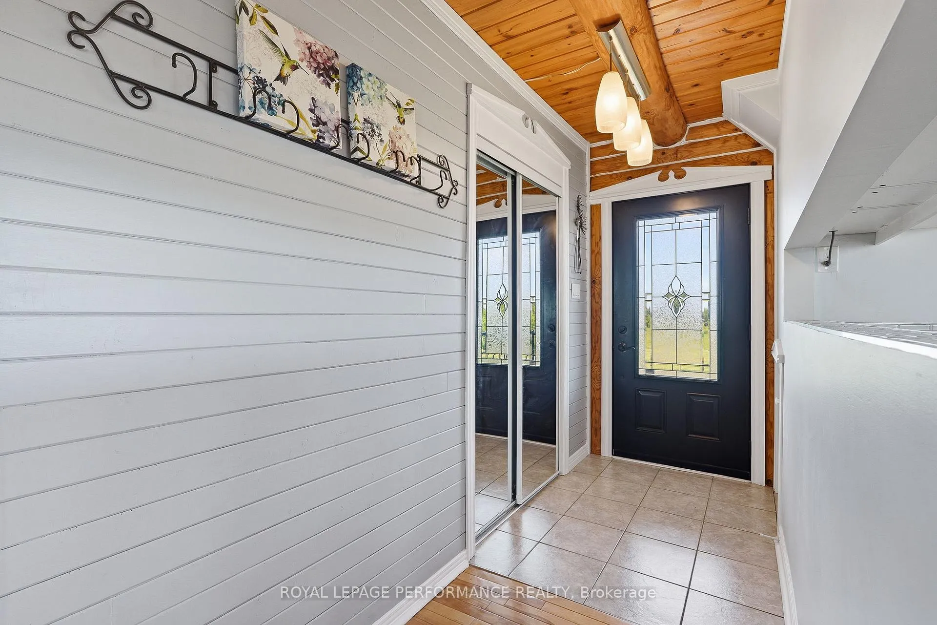 Photo 5 of 3012 Birchgrove Road, Ottawa, Cumberland West — HOMEH