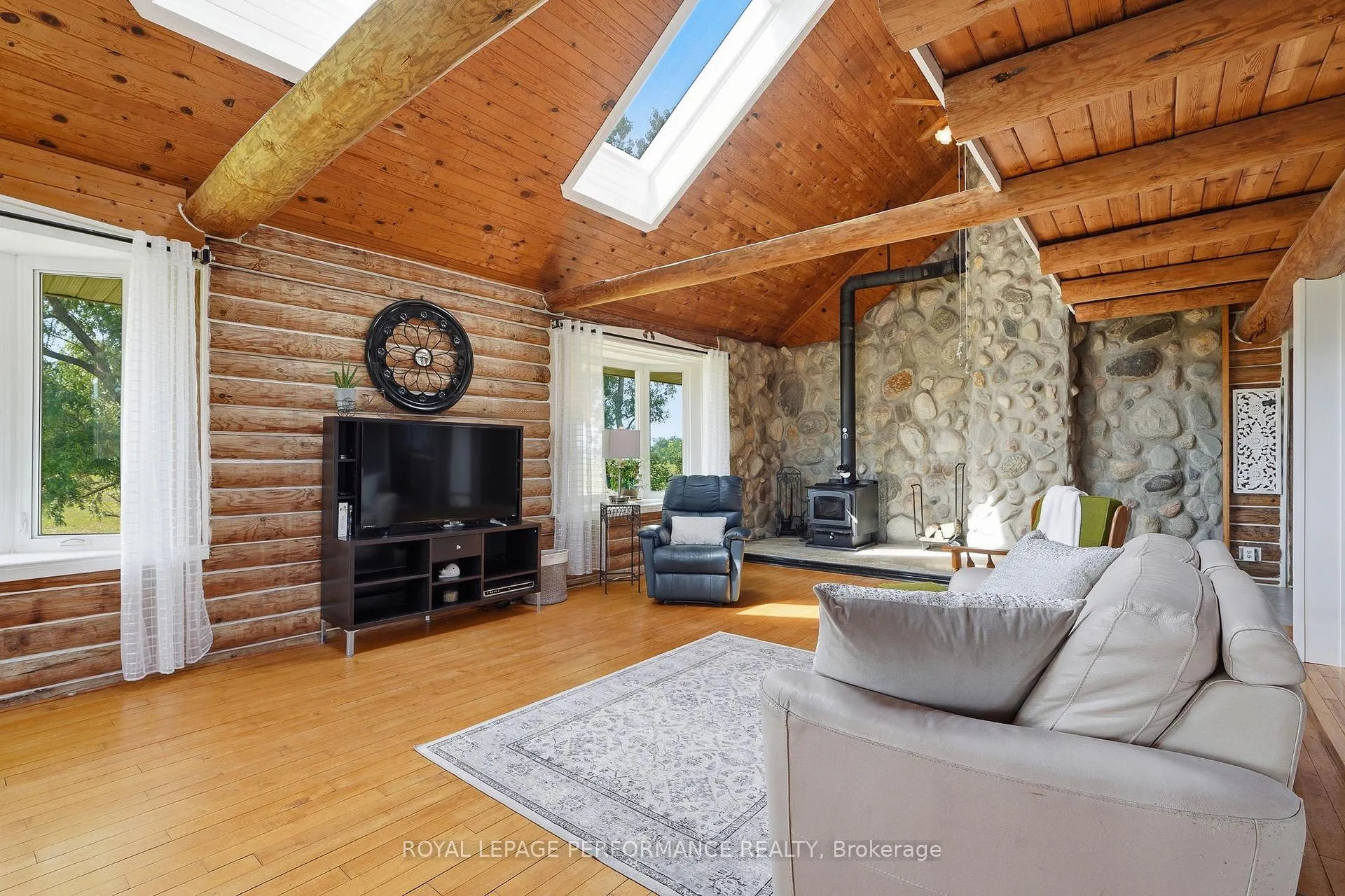 Photo 12 of 3012 Birchgrove Road, Ottawa, Cumberland West — HOMEH
