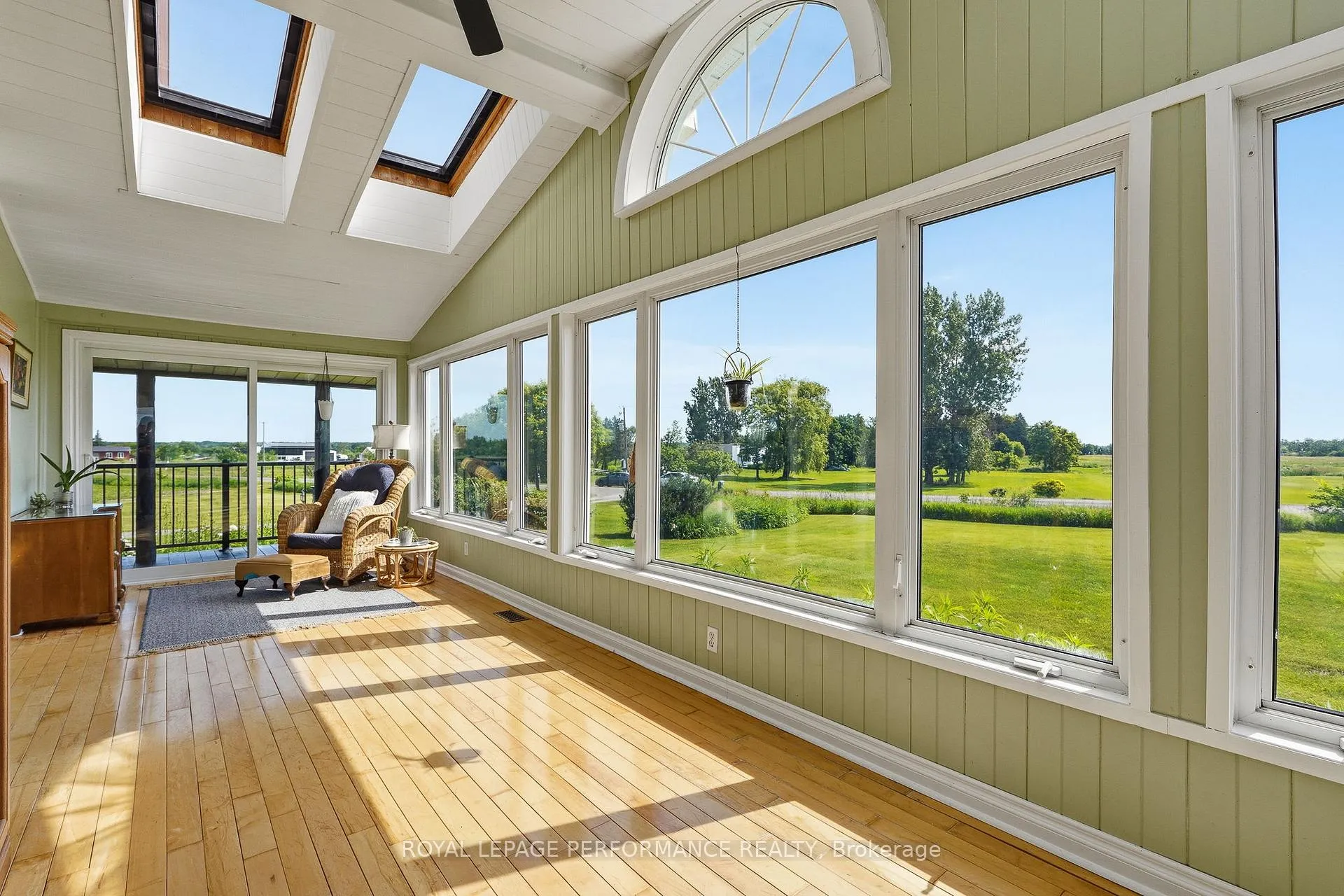 Photo 21 of 3012 Birchgrove Road, Ottawa, Cumberland West — HOMEH