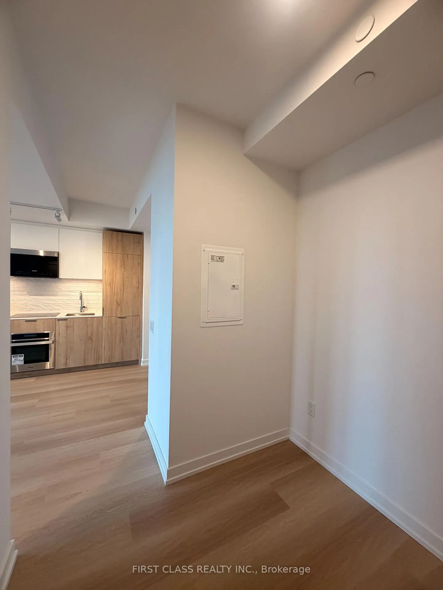 Photo 11 of Unit PH11, 28 Eastern Avenue, Toronto, Moss Park — HOMEH