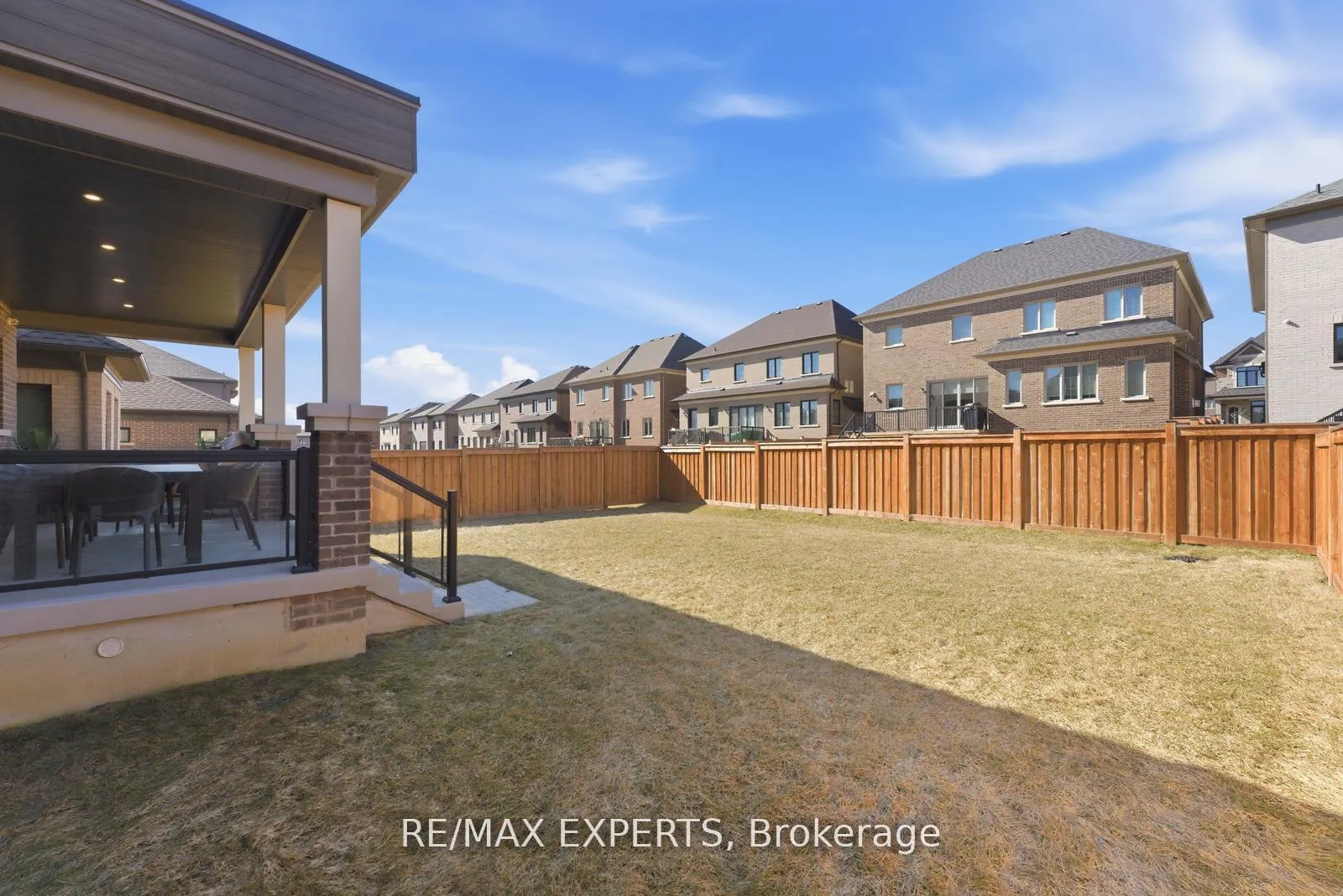 Photo 44 of 54 Winthrop Crescent, Vaughan, Vellore Village — HOMEH