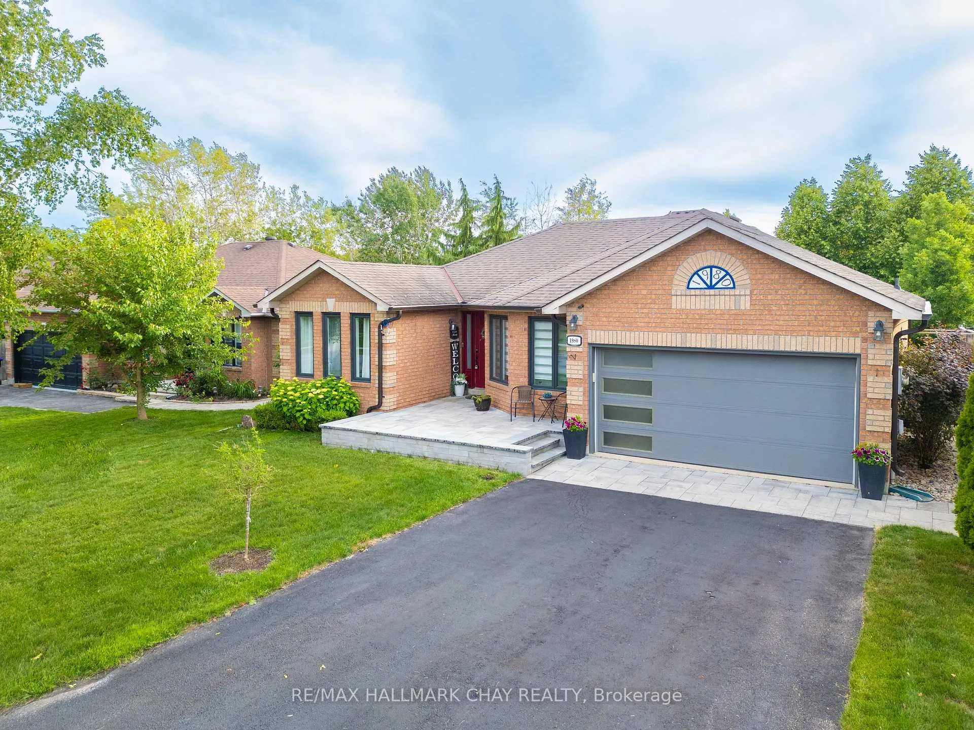 Photo 1 of 1980 Annecca Street, Innisfil, Alcona — HOMEH