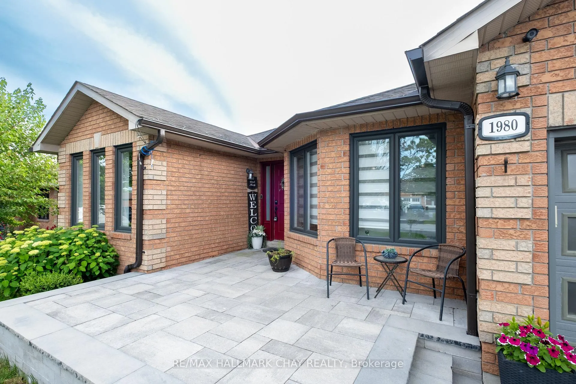 Photo 2 of 1980 Annecca Street, Innisfil, Alcona — HOMEH