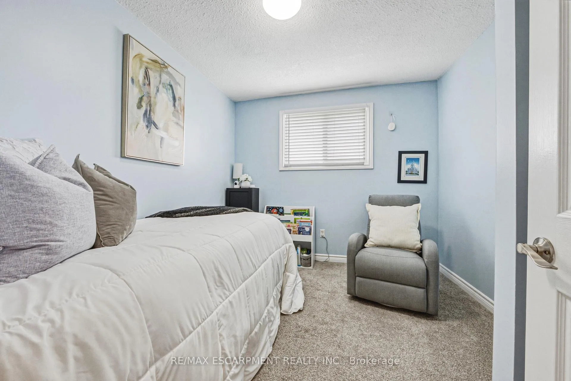Photo 15 of 29 Hopewell Crescent, Hamilton, Stoney Creek Mountain — HOMEH