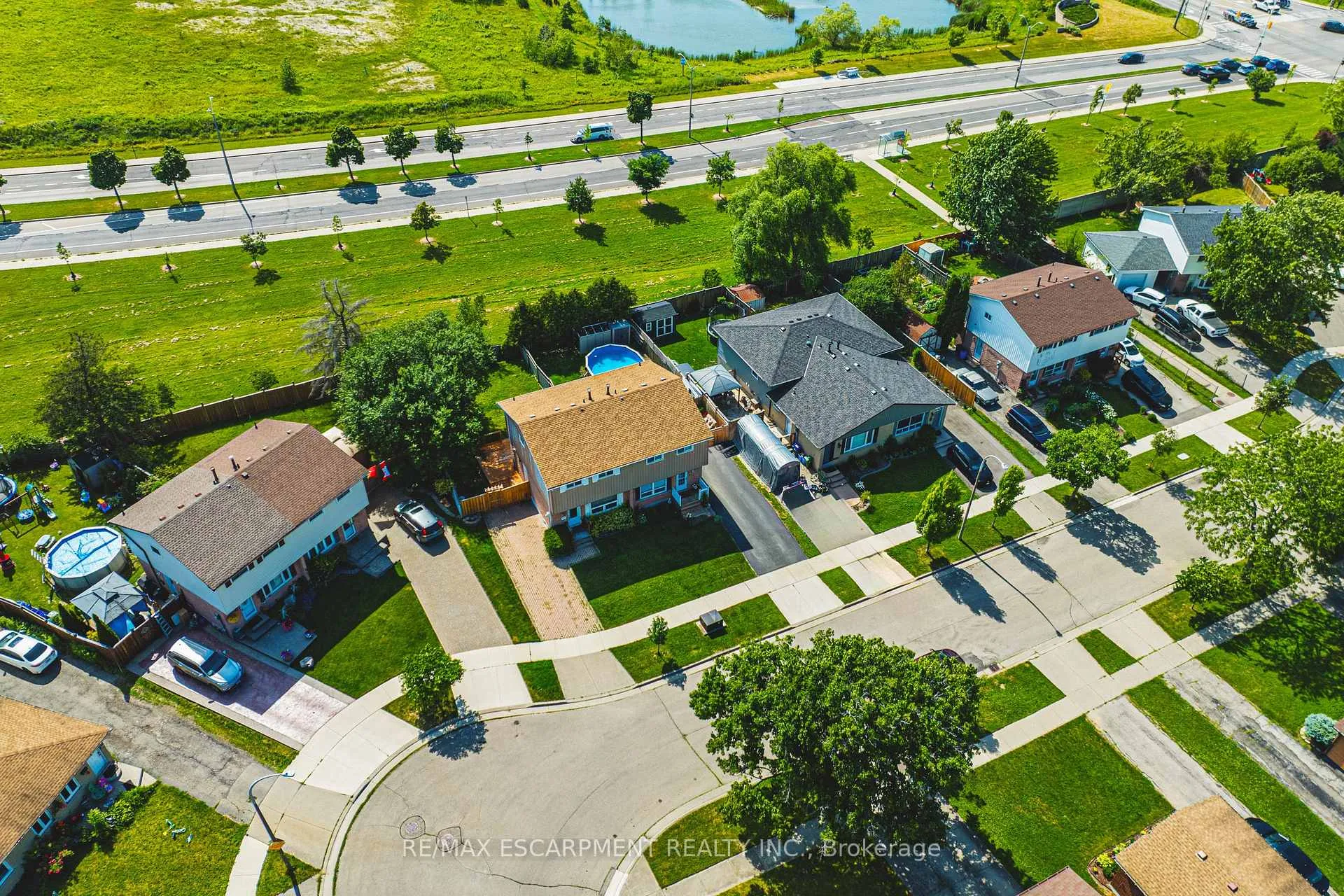 Photo 39 of 29 Hopewell Crescent, Hamilton, Stoney Creek Mountain — HOMEH