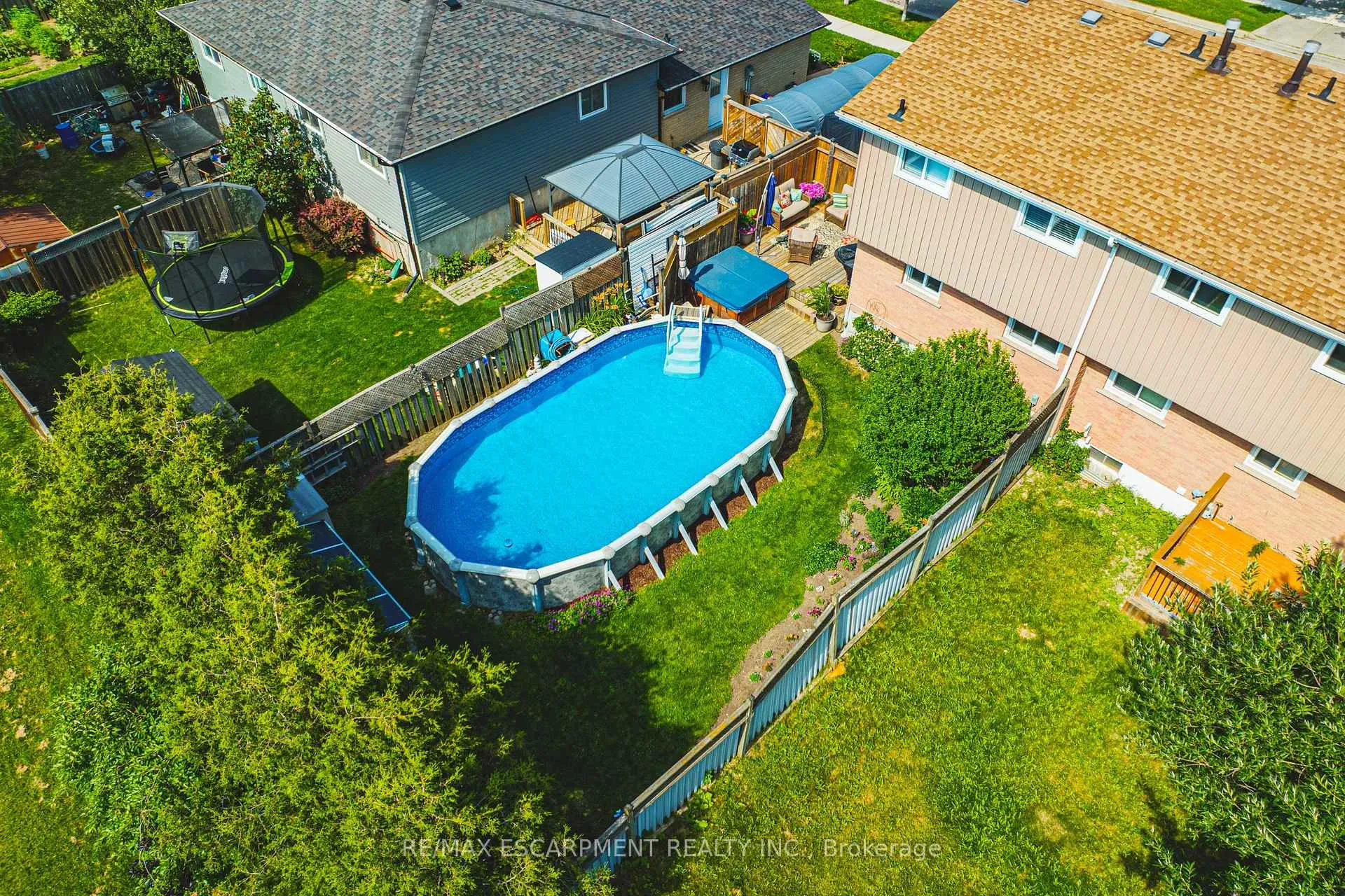 Photo 47 of 29 Hopewell Crescent, Hamilton, Stoney Creek Mountain — HOMEH