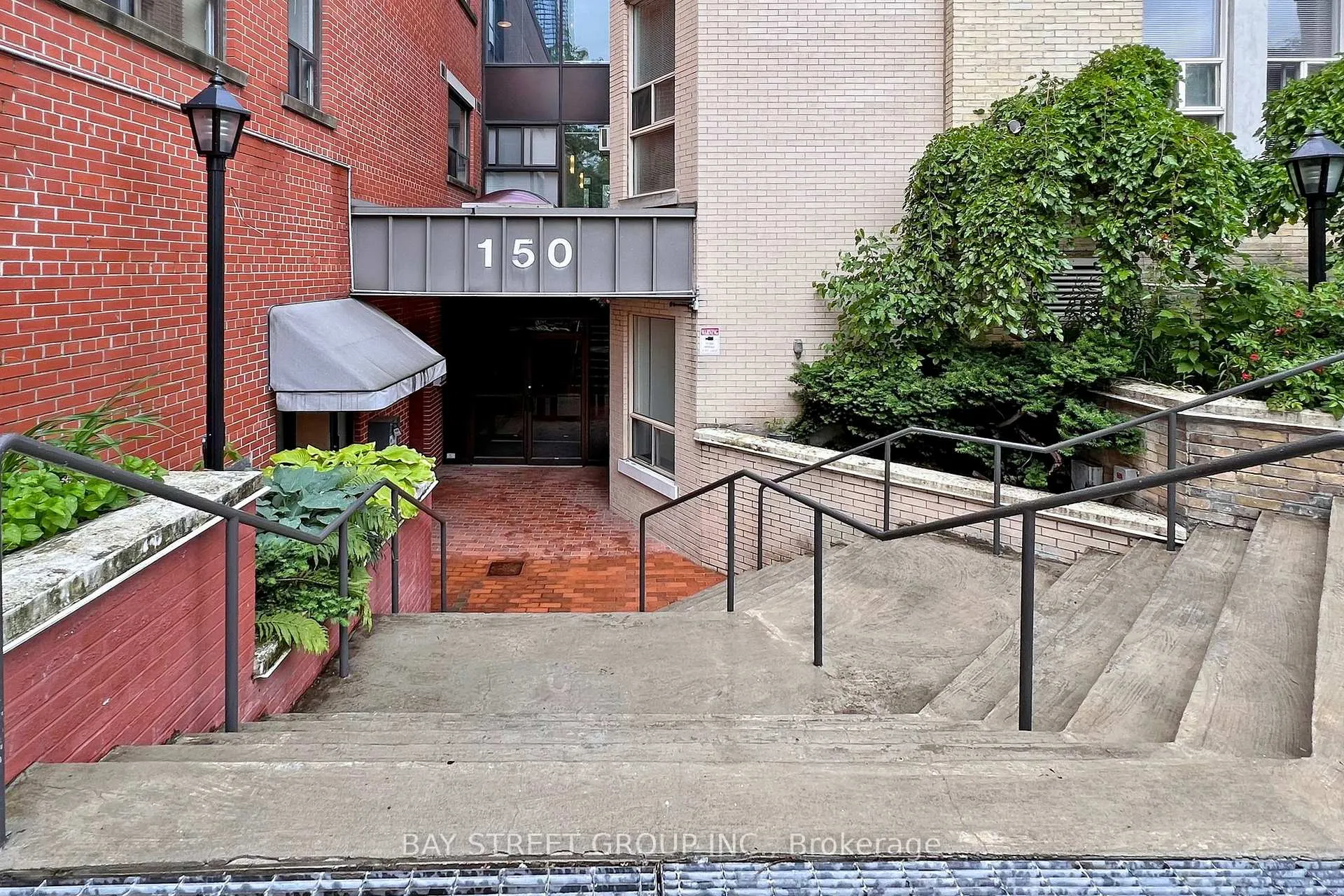 Photo 2 of Unit 2E, 150 Beverley Street, Toronto, Kensington-Chinatown — HOMEH
