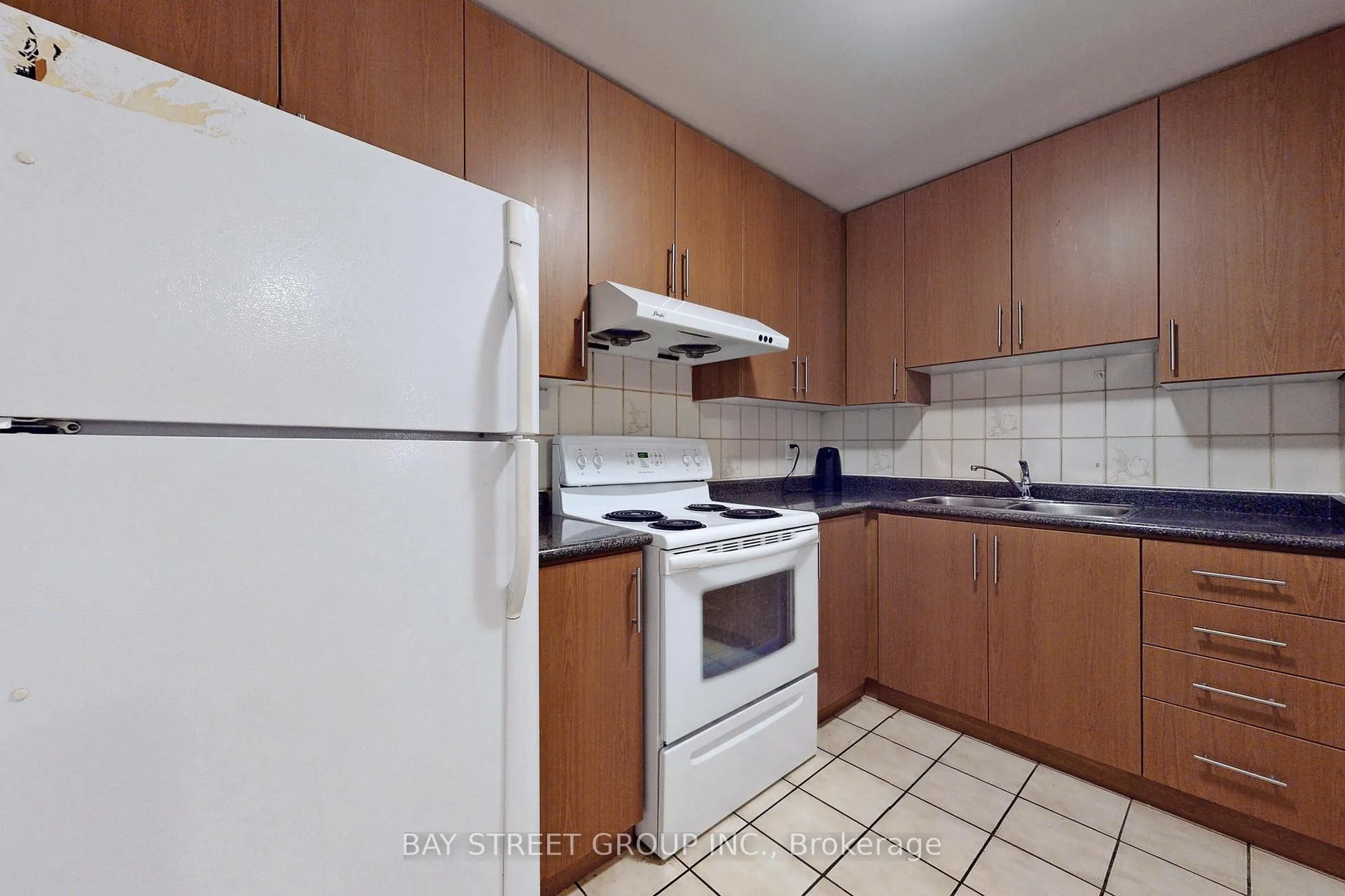 Photo 15 of Unit 2E, 150 Beverley Street, Toronto, Kensington-Chinatown — HOMEH