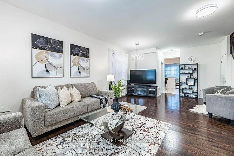 Photo 5 of 248 Inspire Boulevard, Brampton, Sandringham-Wellington North — HOMEH