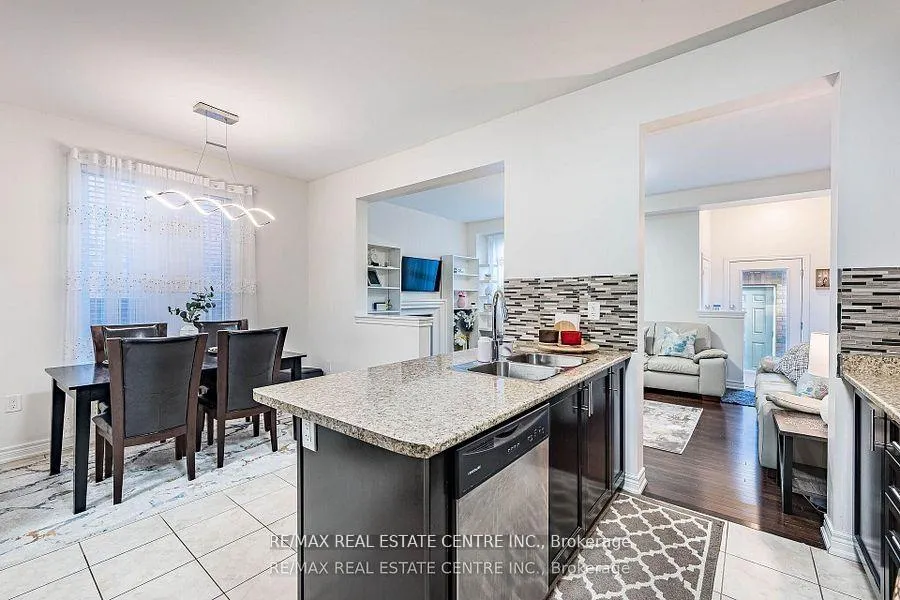 Photo 19 of 248 Inspire Boulevard, Brampton, Sandringham-Wellington North — HOMEH
